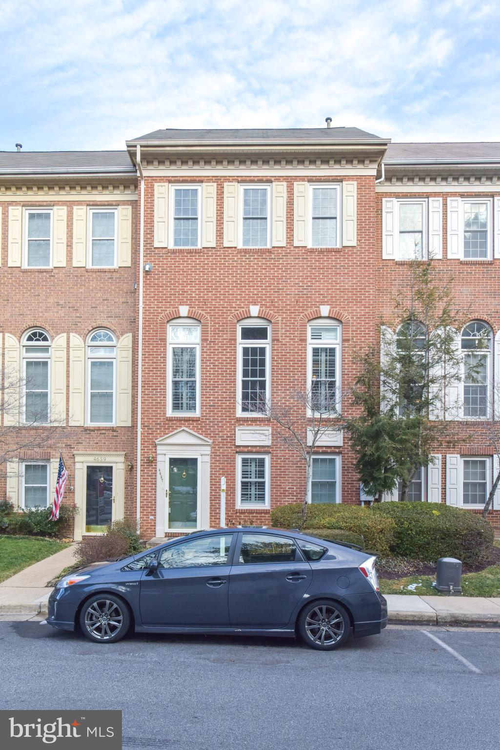 STONEGATE - Residential