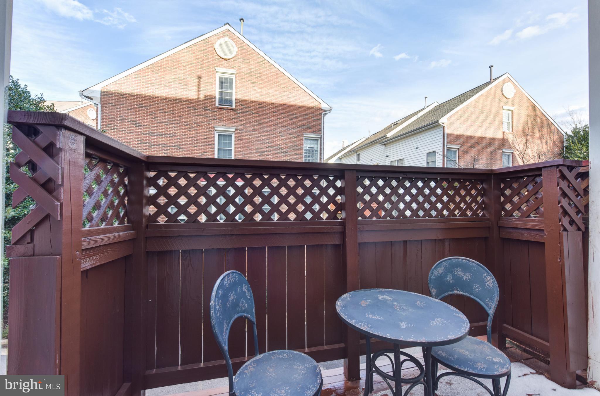 STONEGATE - Residential