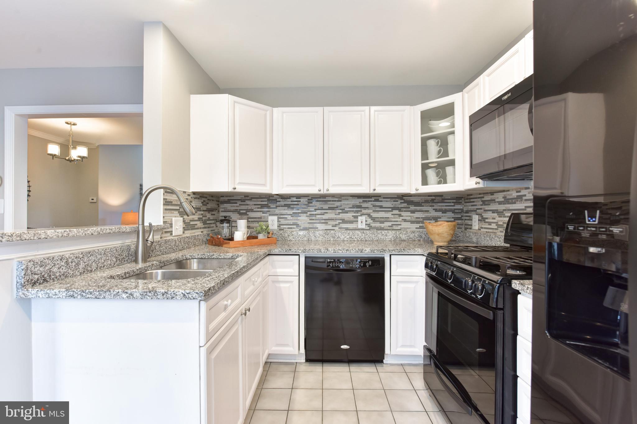 STONEGATE - Residential