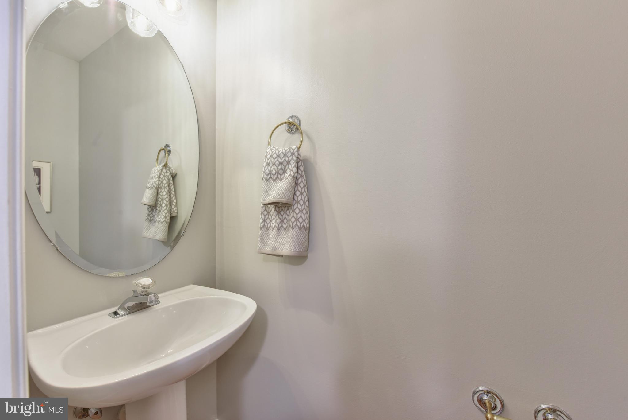 STONEGATE - Residential