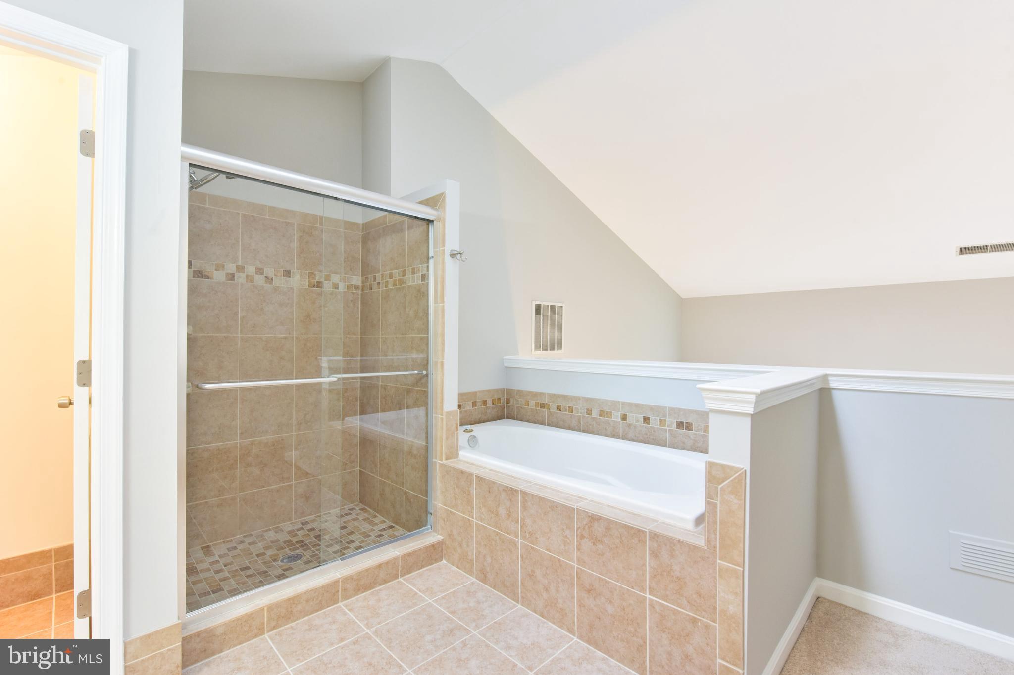 STONEGATE - Residential