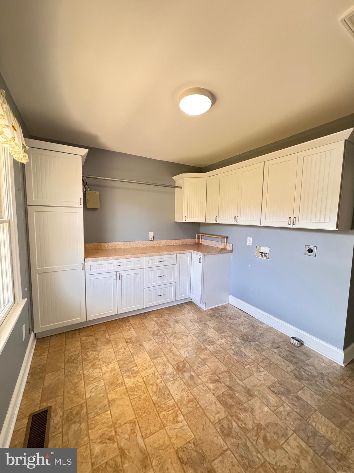 OLD PROSPECT LANDING - Residential