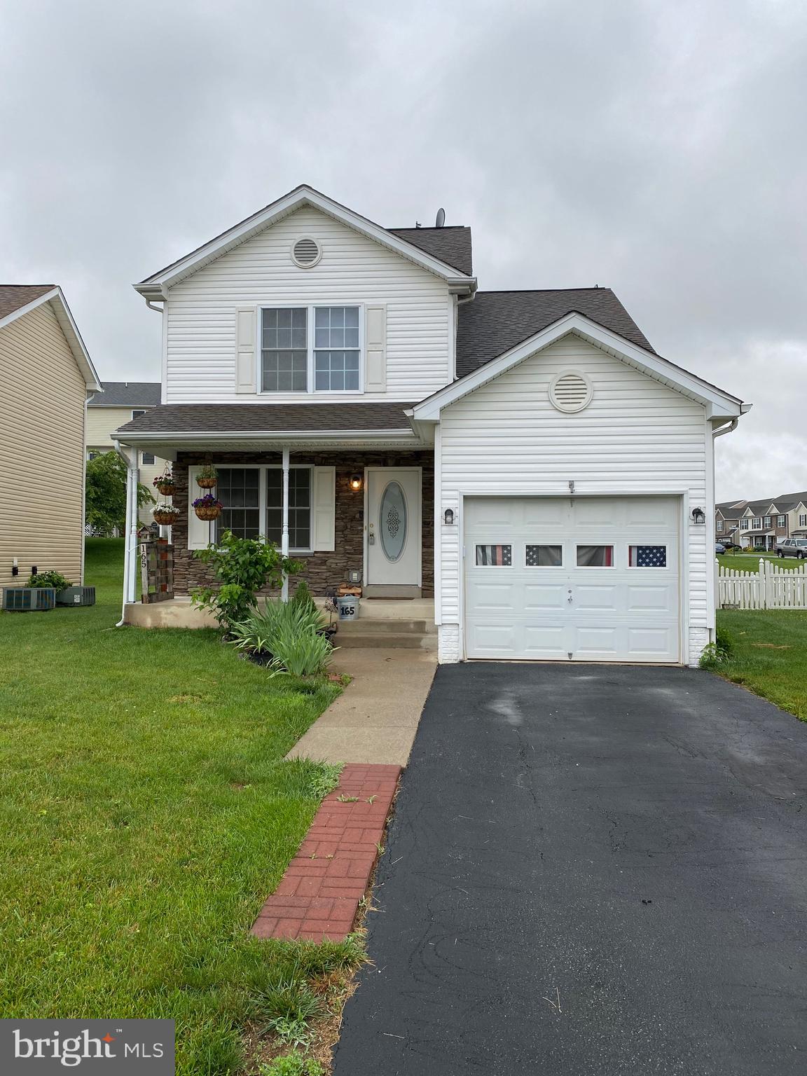 BRIAR RUN - Residential