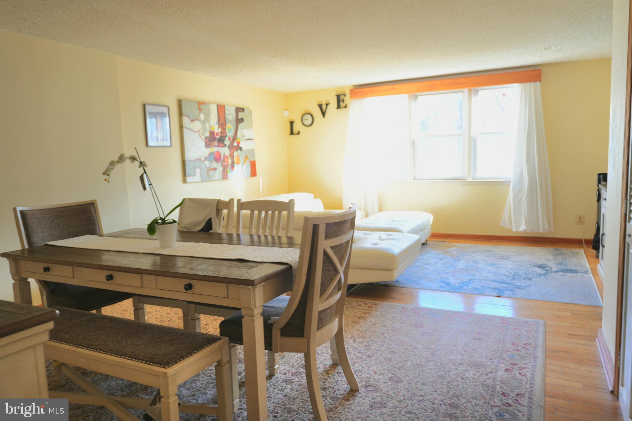 ASHTON-WOODENBRIDGE - Residential