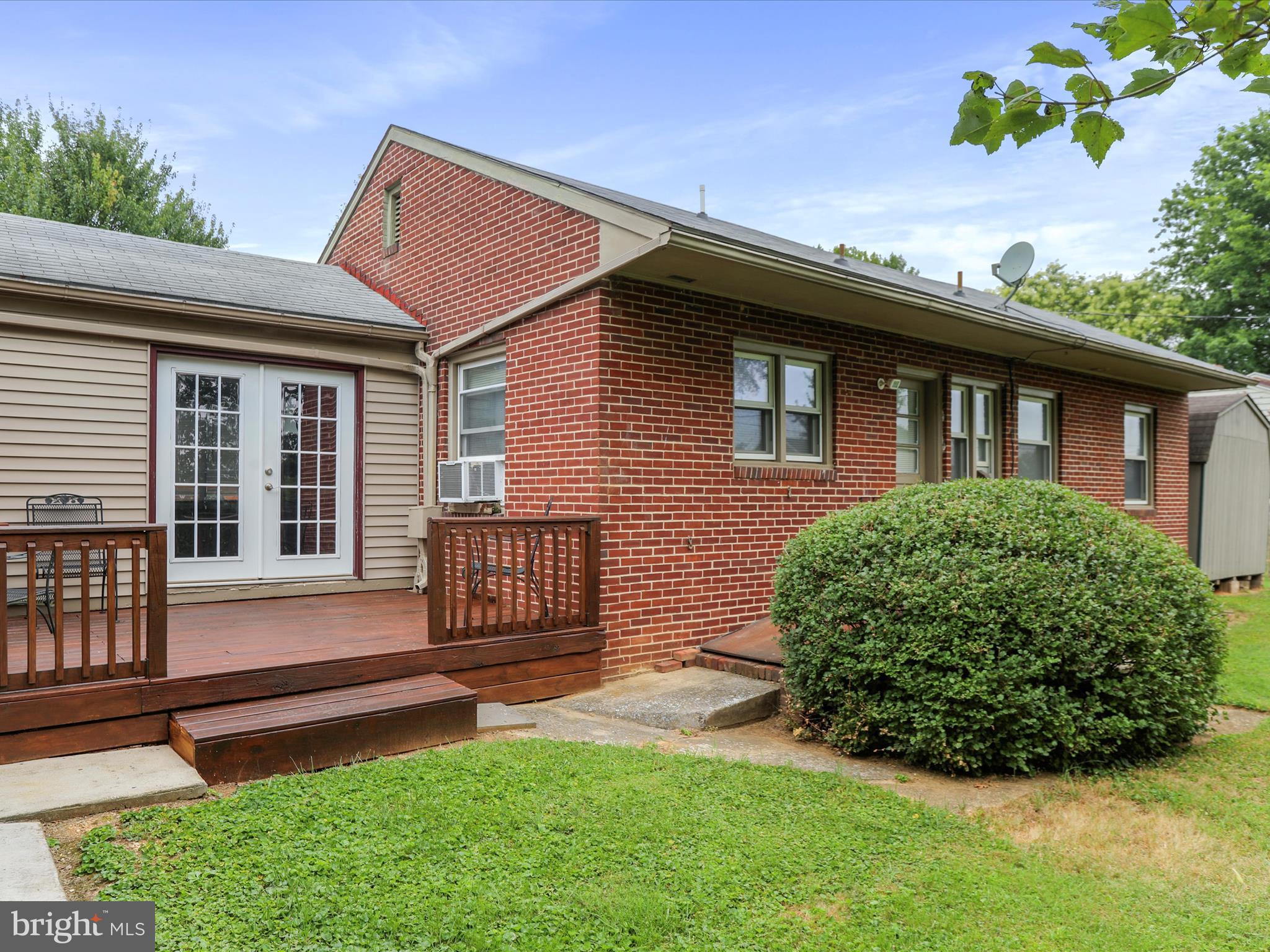 ORCHARD HILLS - Residential