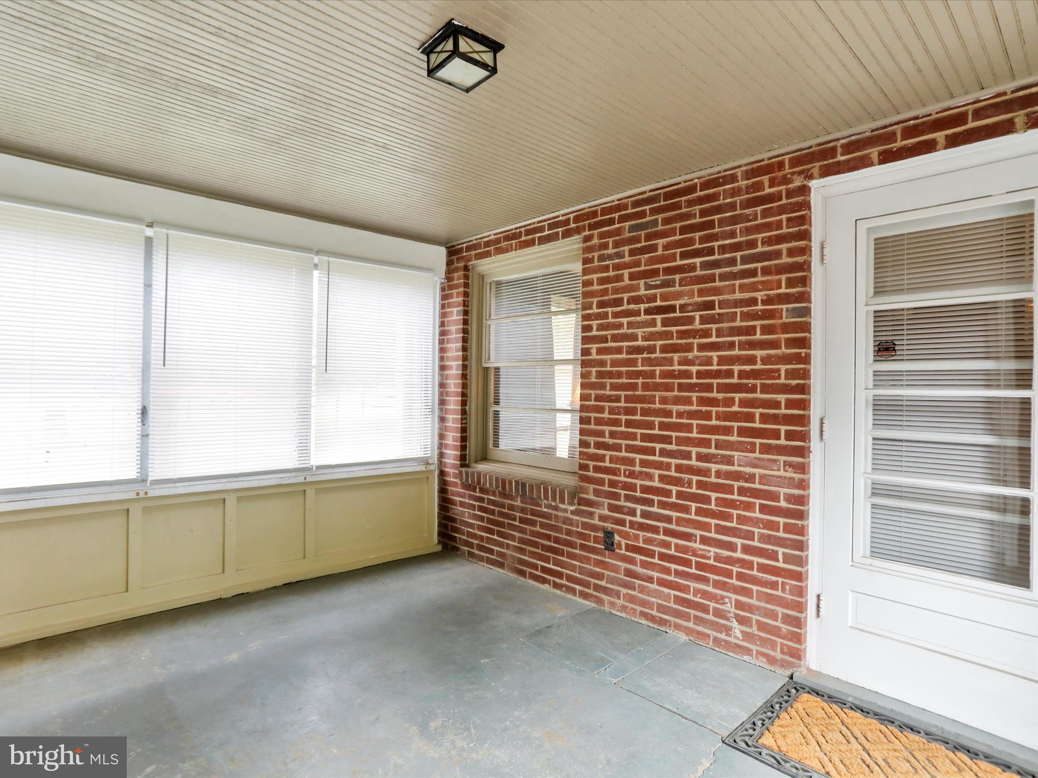 ORCHARD HILLS - Residential