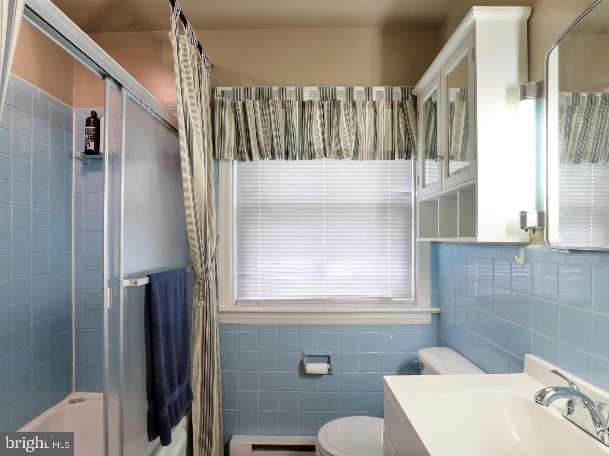 ORCHARD HILLS - Residential