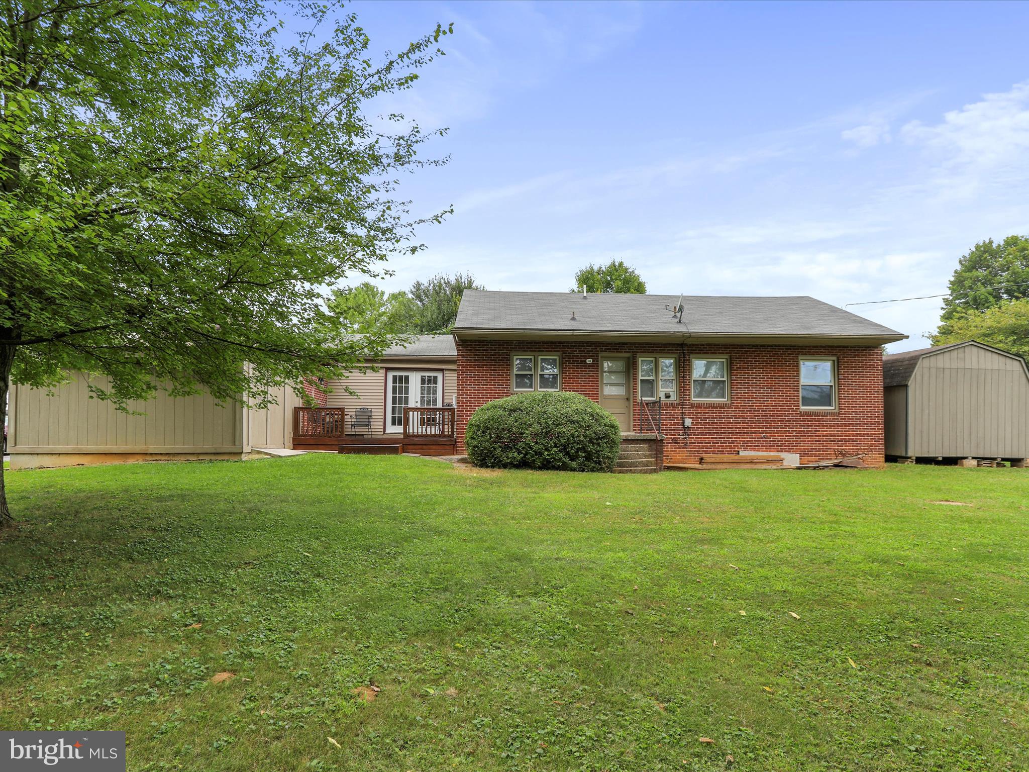 ORCHARD HILLS - Residential