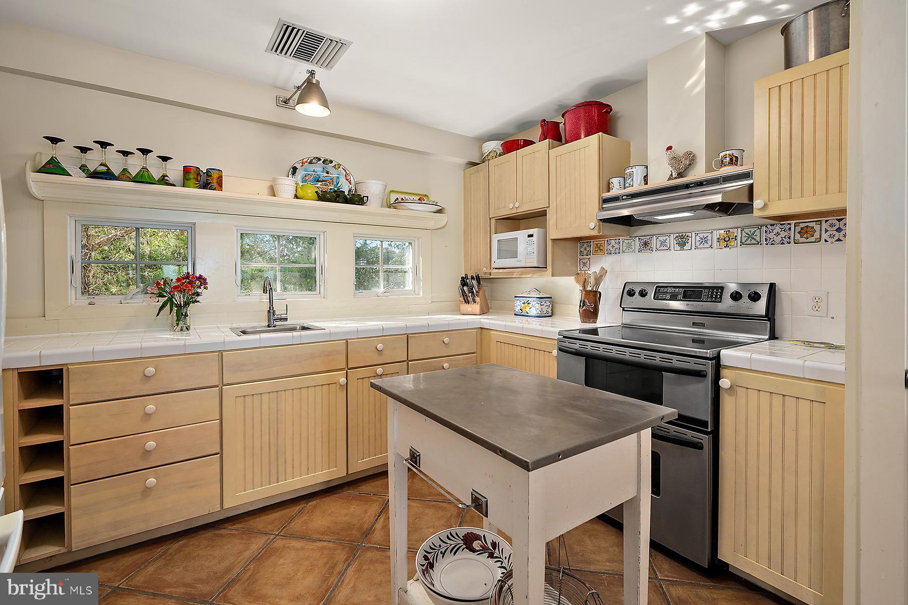 BAYBERRY DUNES - Residential