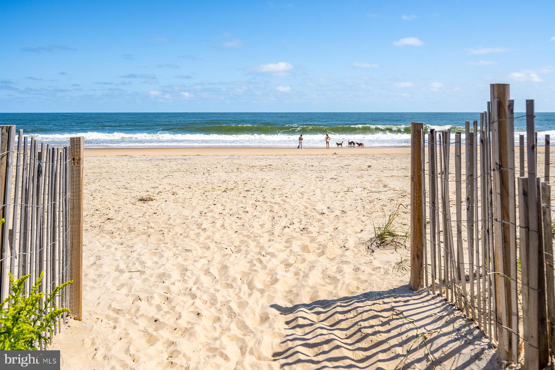 BAYBERRY DUNES - Residential