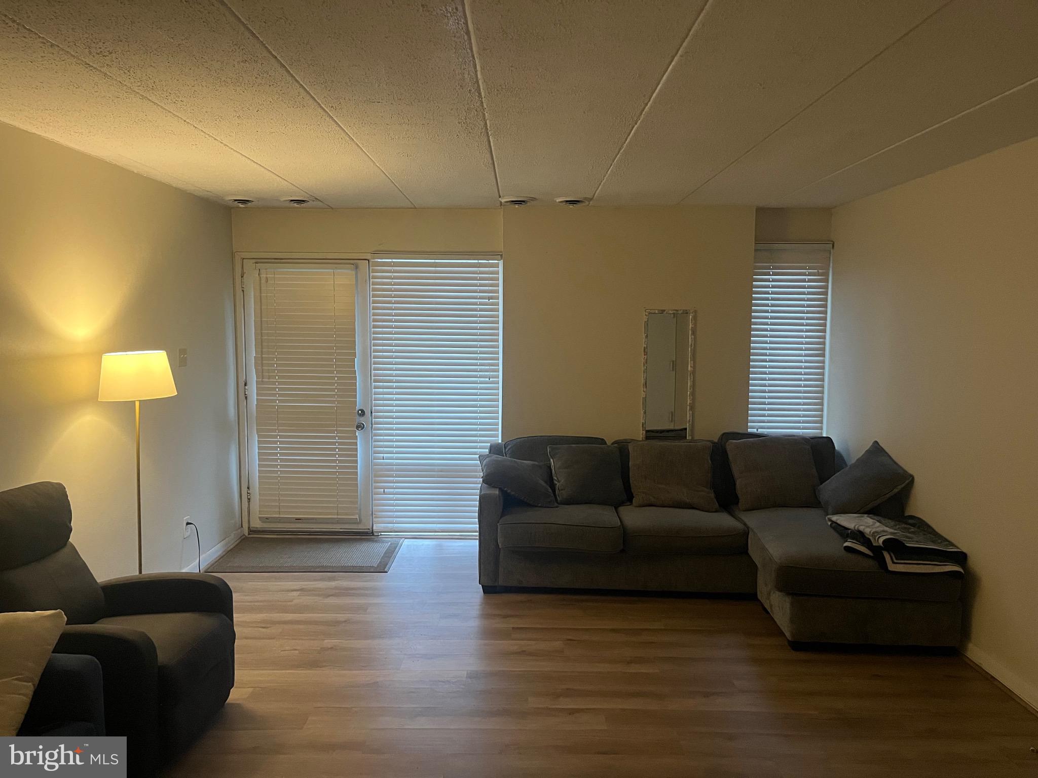 HUNTINGTON CLUB - Residential