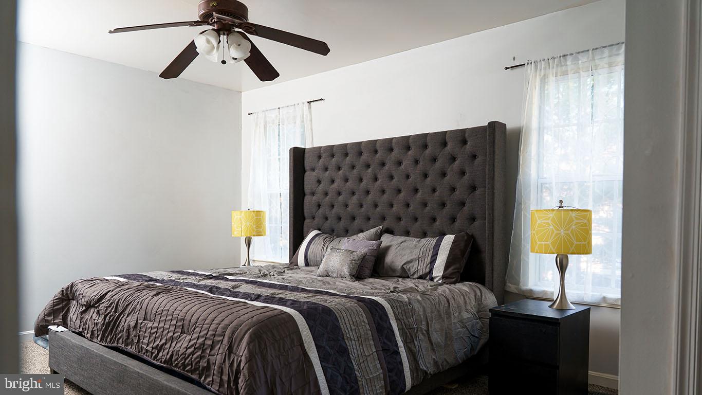 WHISPERING MEADOW - Residential