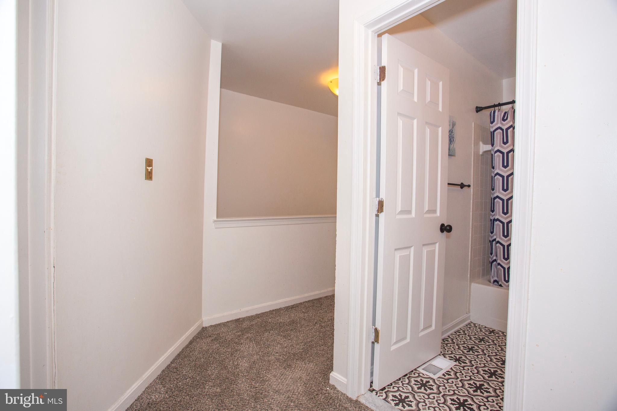 WHISPERING MEADOW - Residential