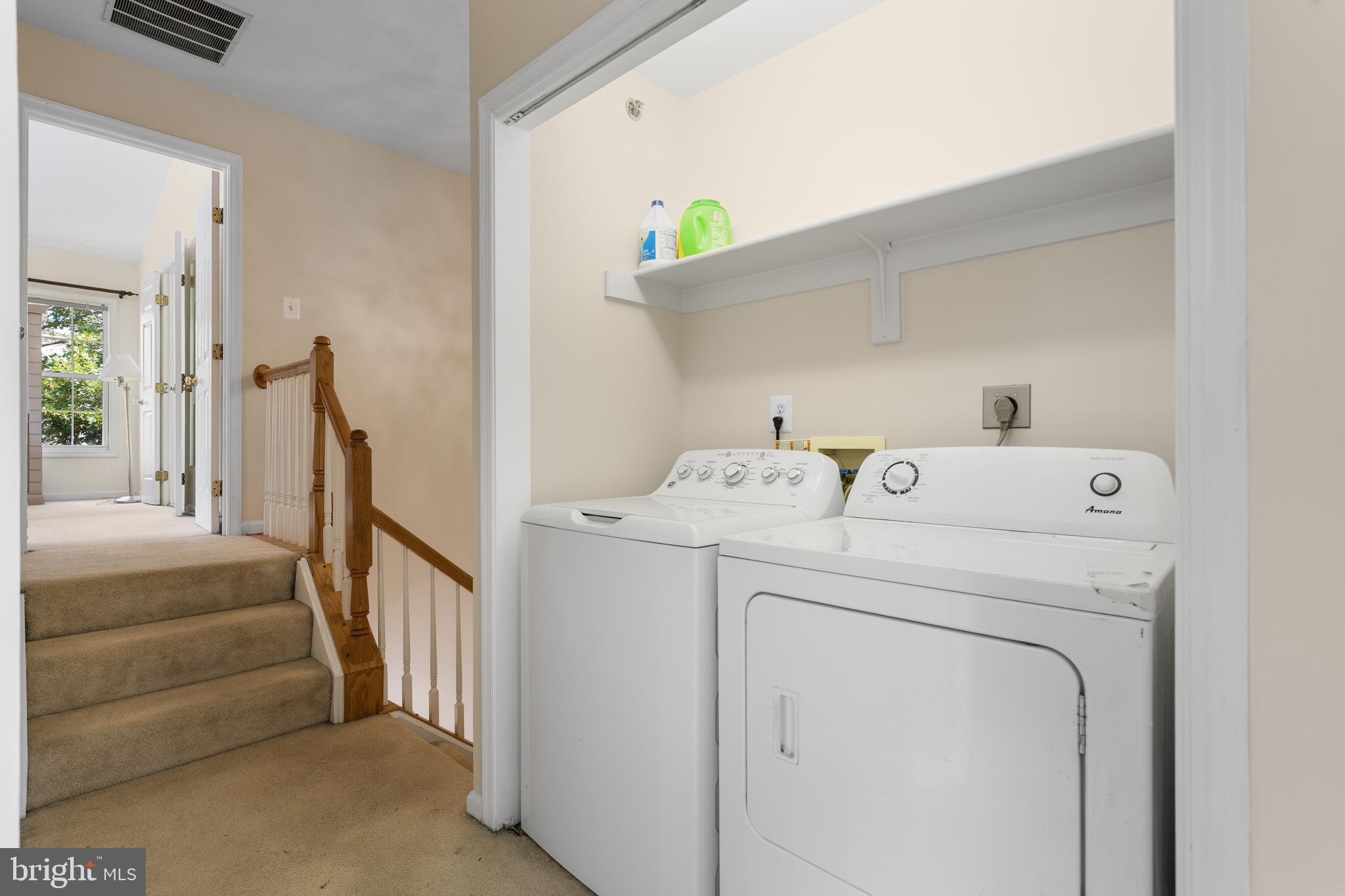 KENSINGTON COURTS - Residential