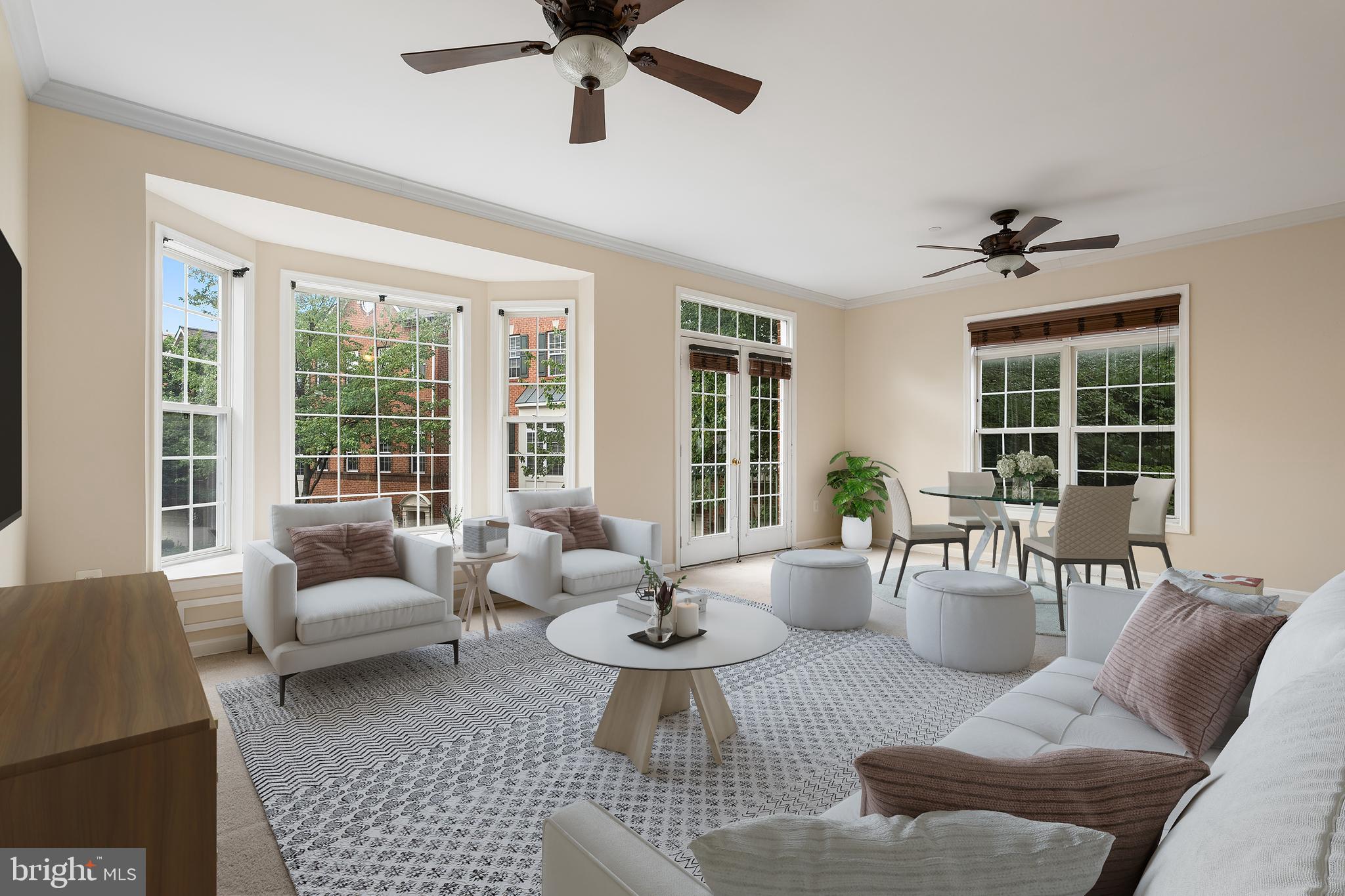 KENSINGTON COURTS - Residential