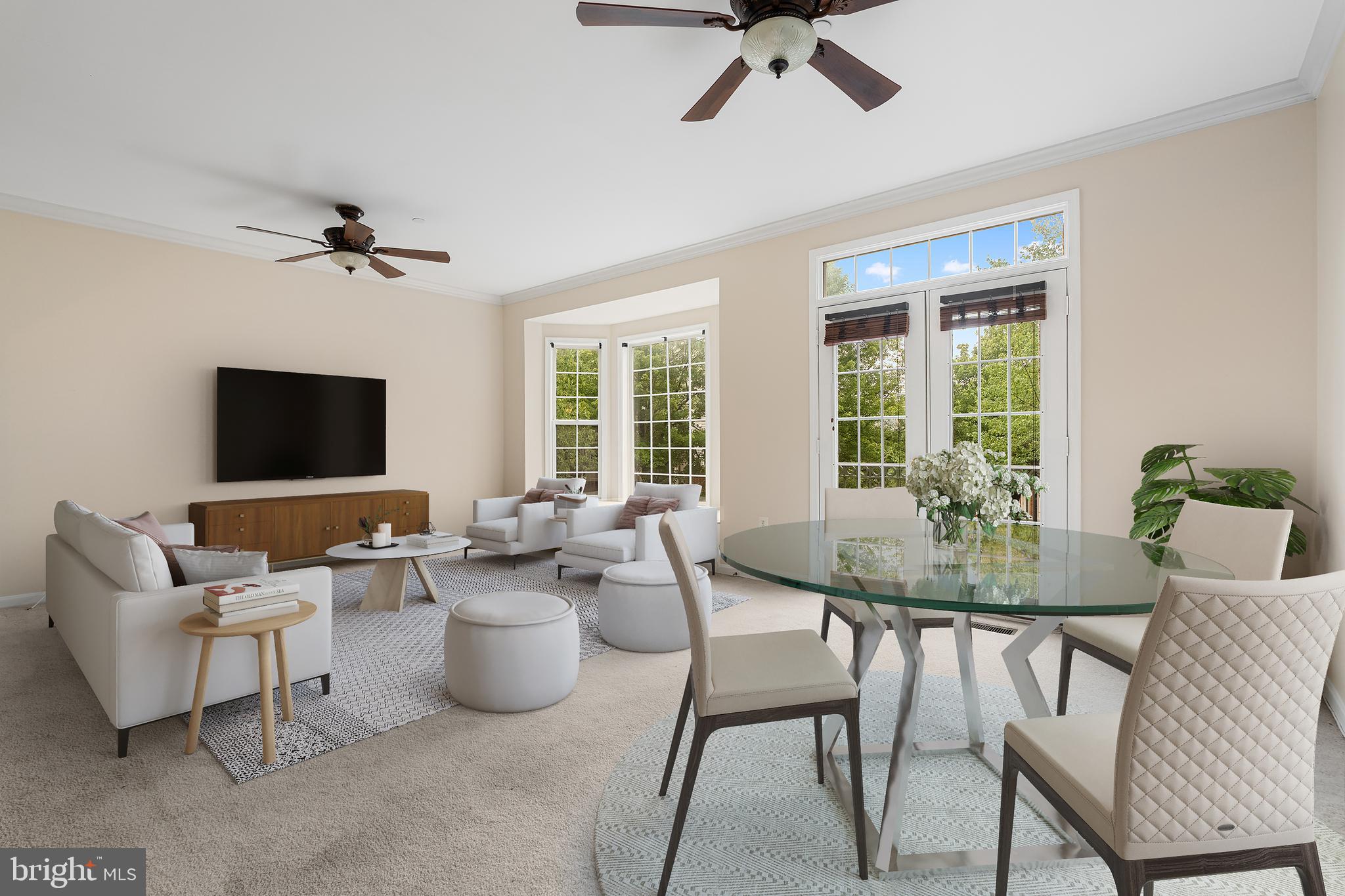 KENSINGTON COURTS - Residential