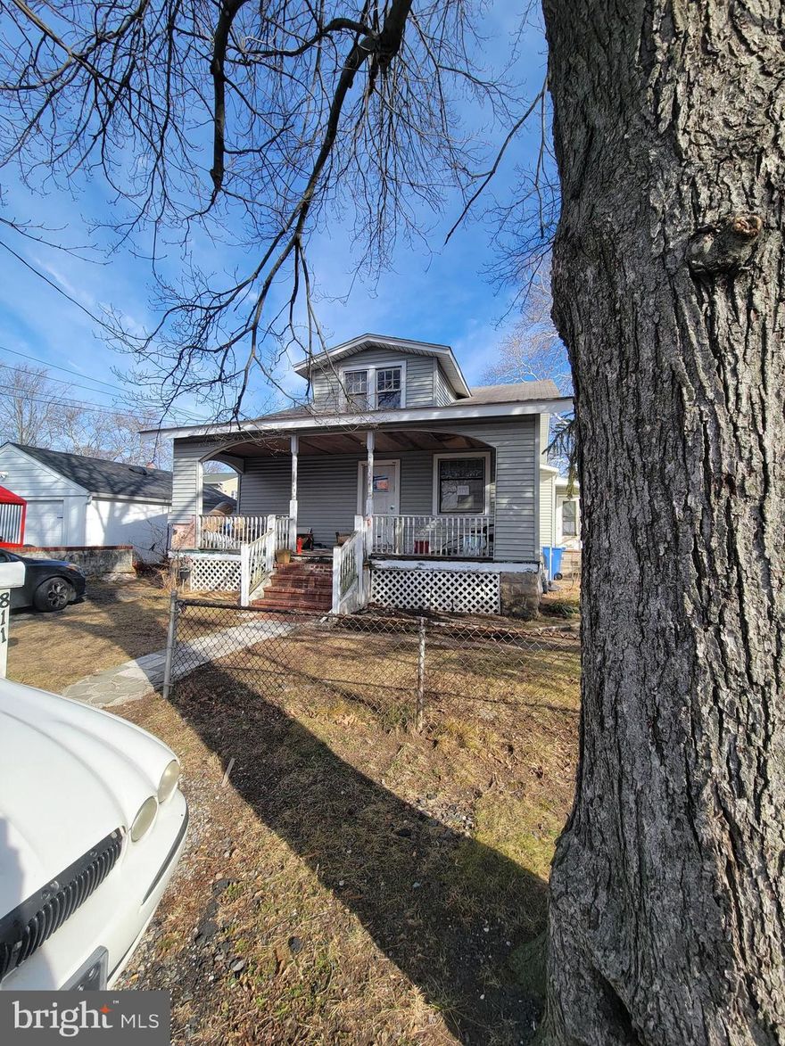 Subject is a detached cape cod home with a front porch, fenced rear yard, the   first floor consists of two full baths, two bedrooms, living room, family room  two kitchens, second floor has 2 additional bedroooms and a bonus room, outside entrance  to the unfinished basement  lots of storage with bilco door, fenced yard.