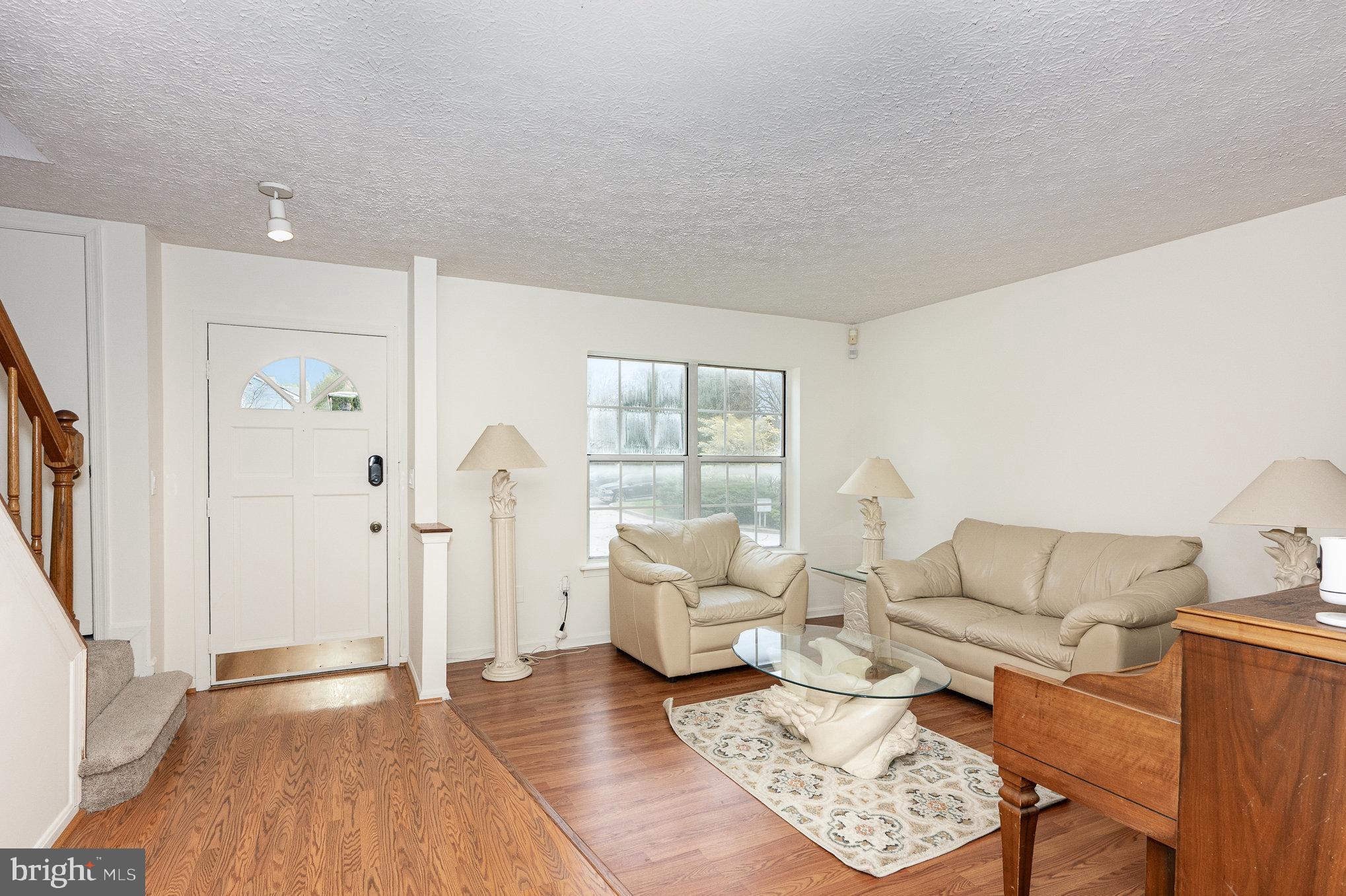 RIVERSIDE - Residential