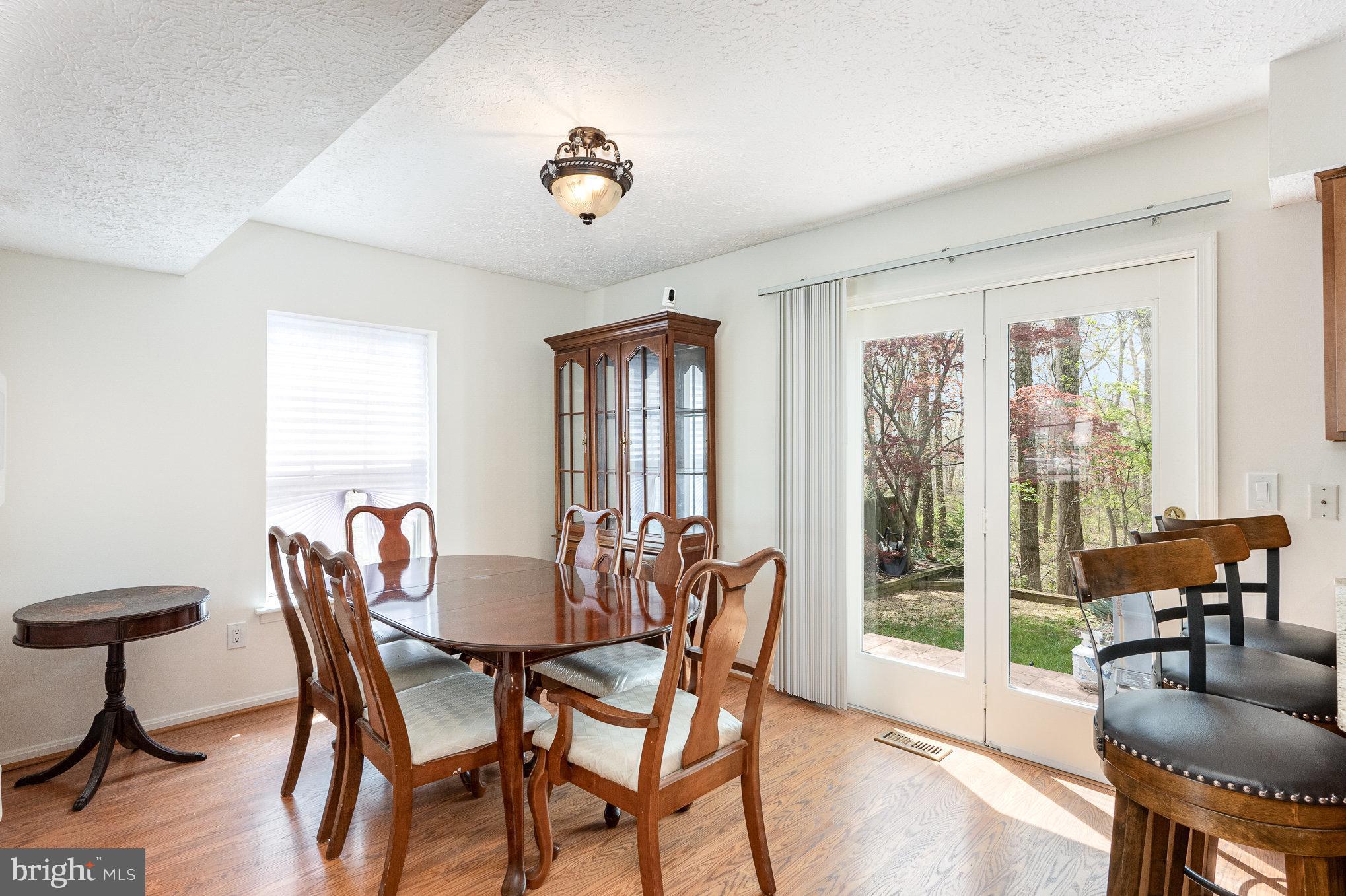 RIVERSIDE - Residential