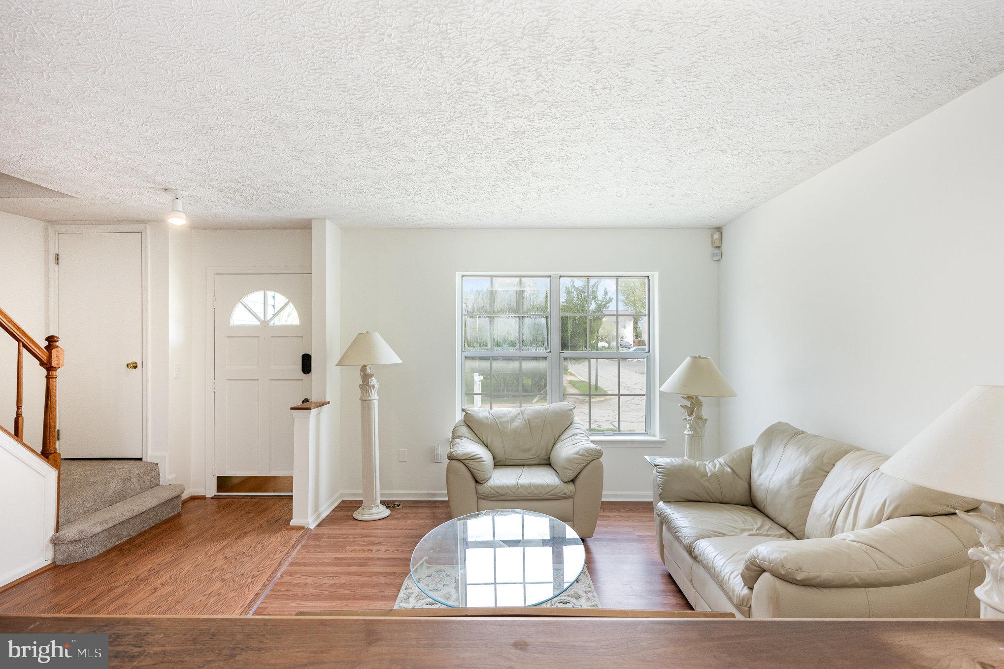 RIVERSIDE - Residential