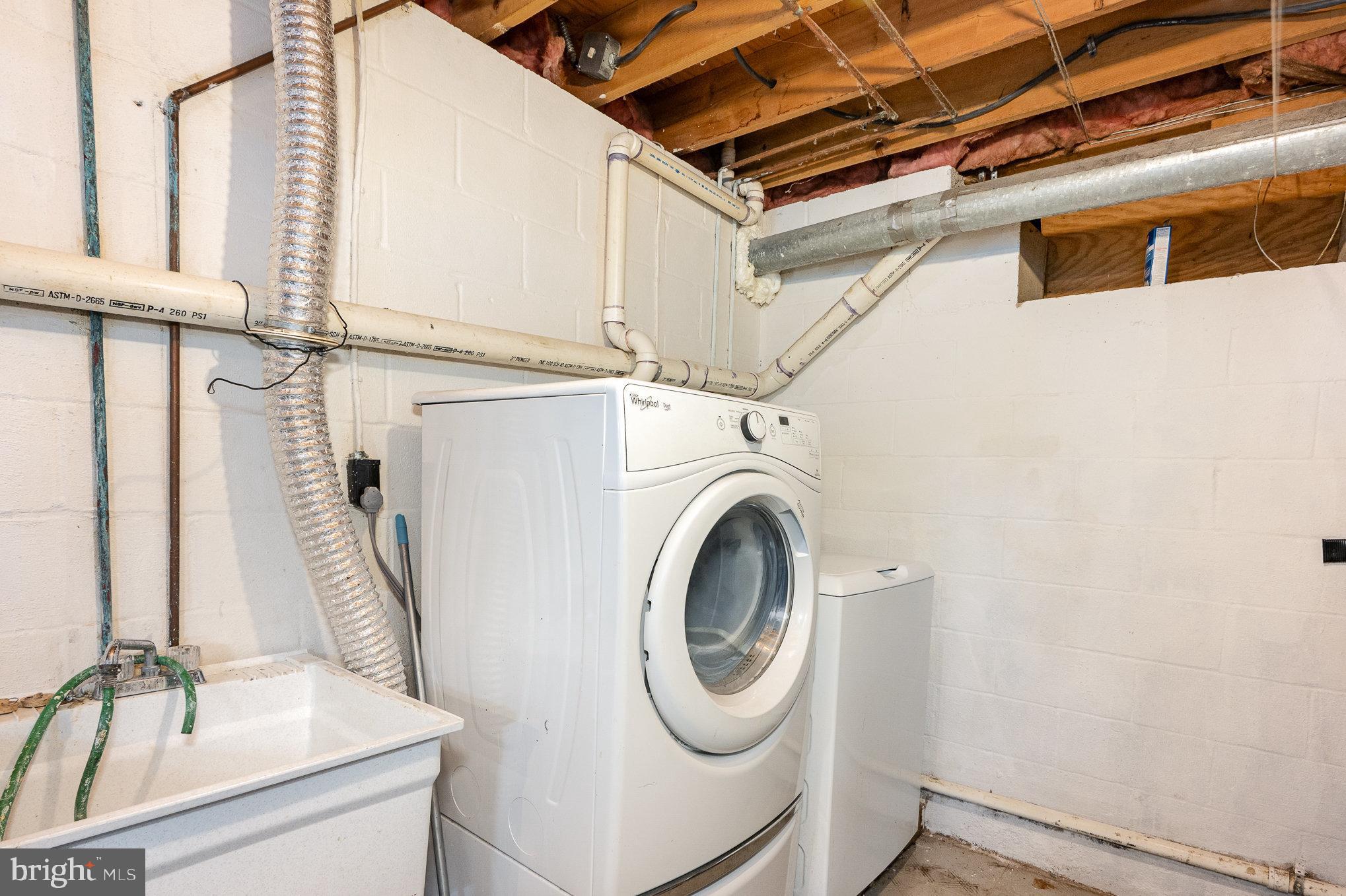 RIVERSIDE - Residential