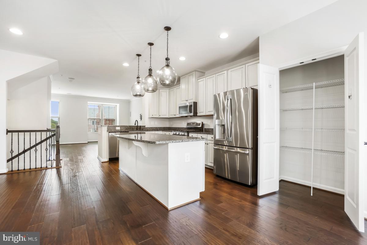 VILLAGES OF URBANA - Residential