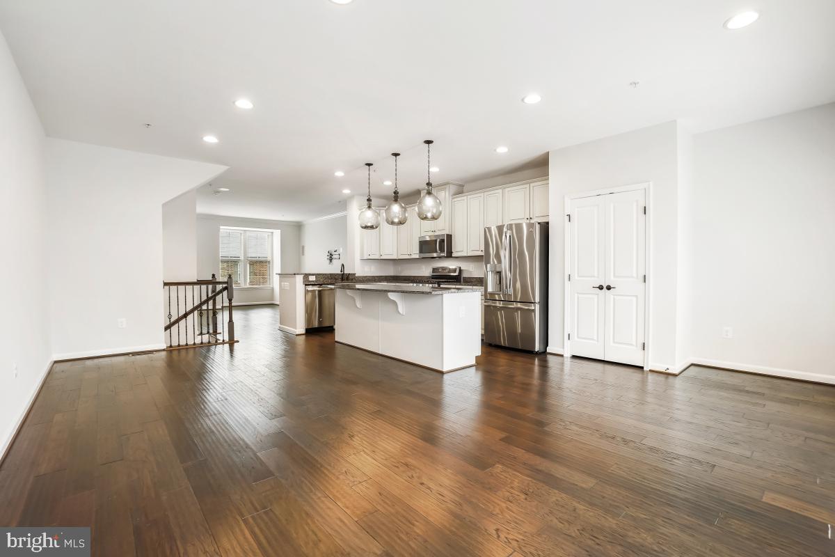 VILLAGES OF URBANA - Residential