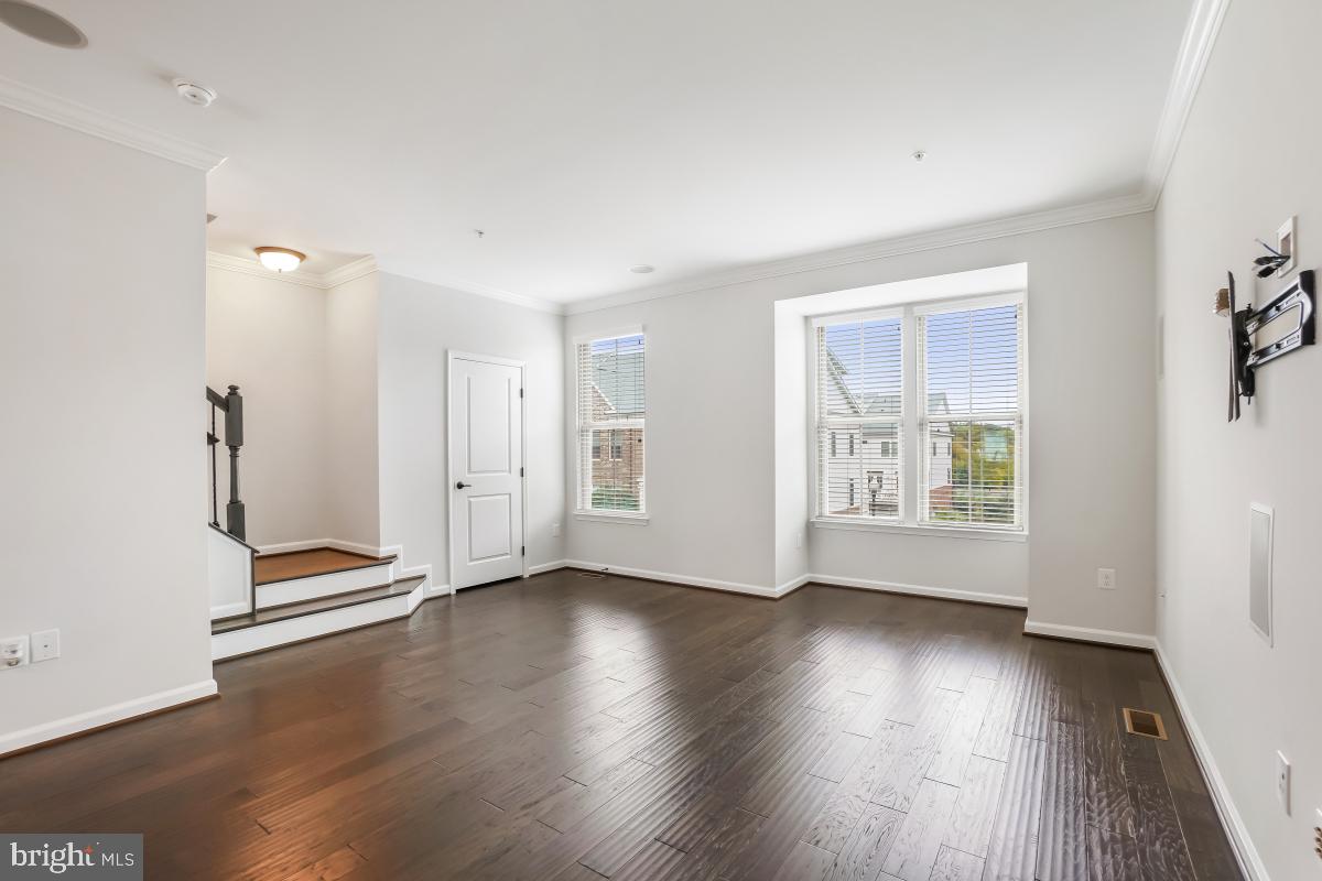 VILLAGES OF URBANA - Residential