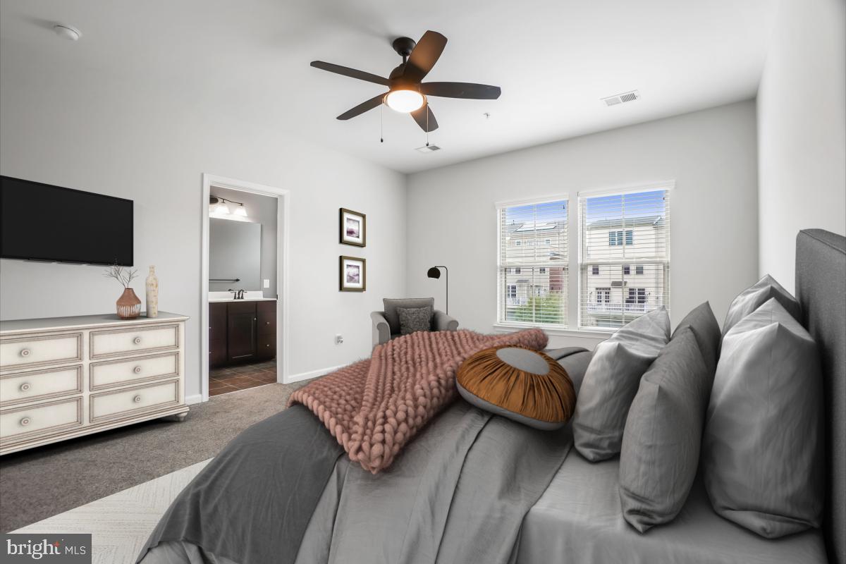 VILLAGES OF URBANA - Residential