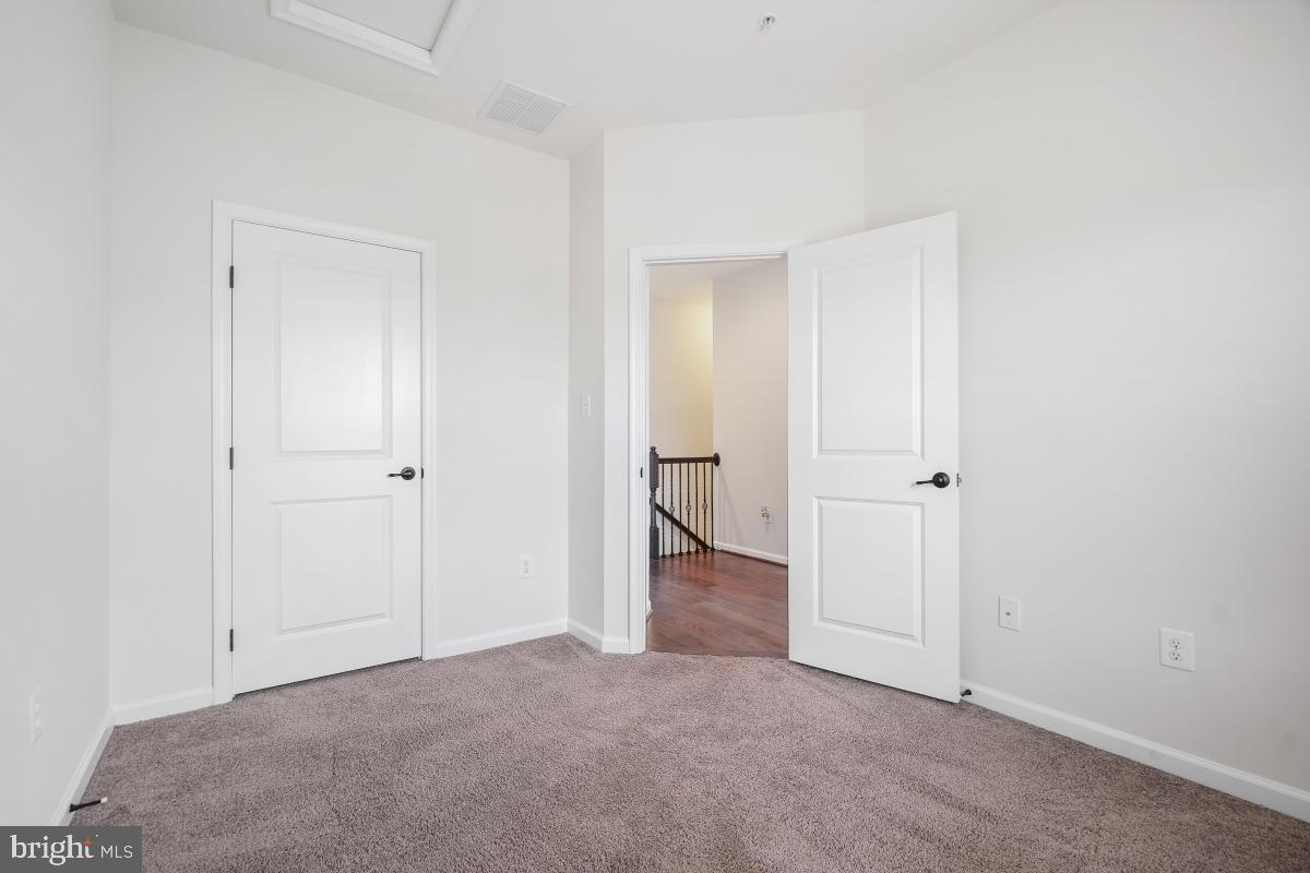 VILLAGES OF URBANA - Residential