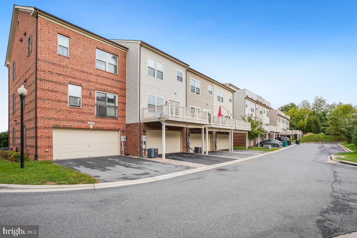 VILLAGES OF URBANA - Residential