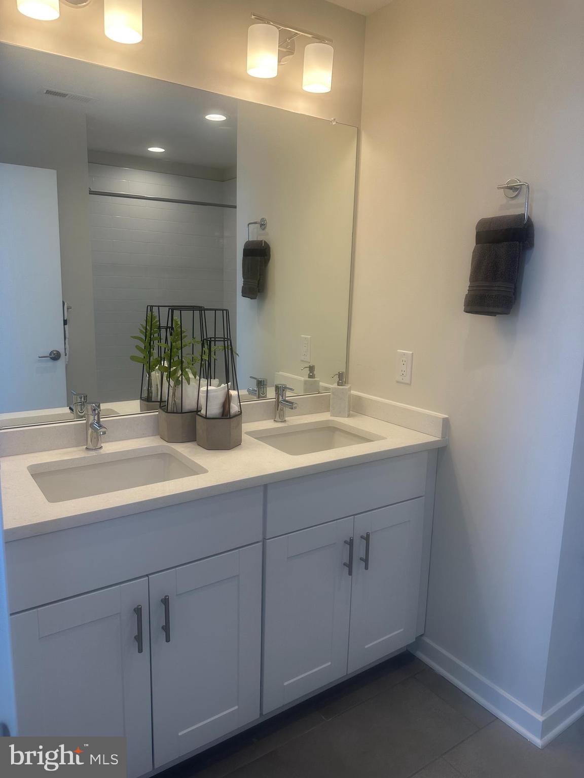 FISHTOWN - Residential Lease