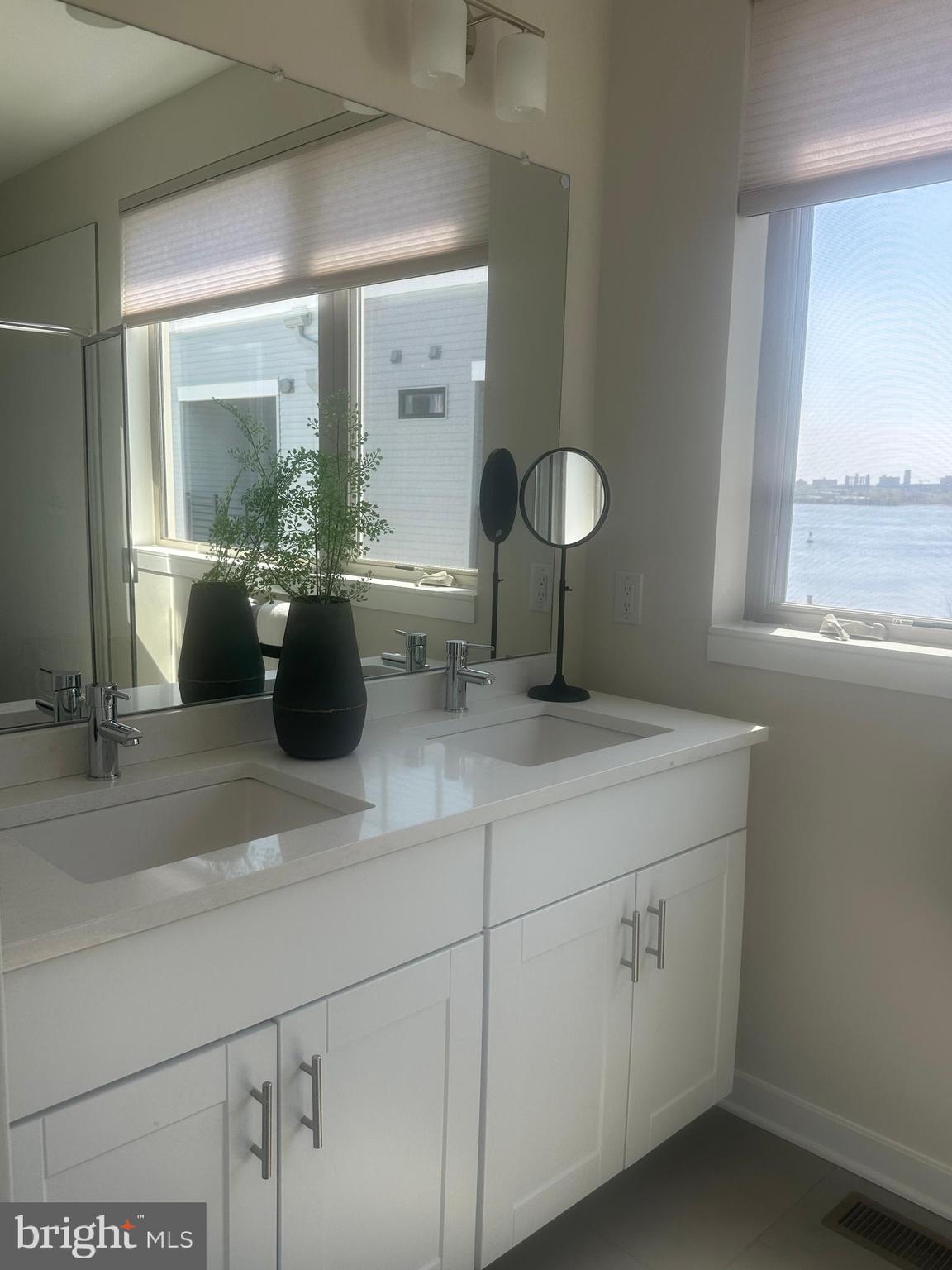 FISHTOWN - Residential Lease