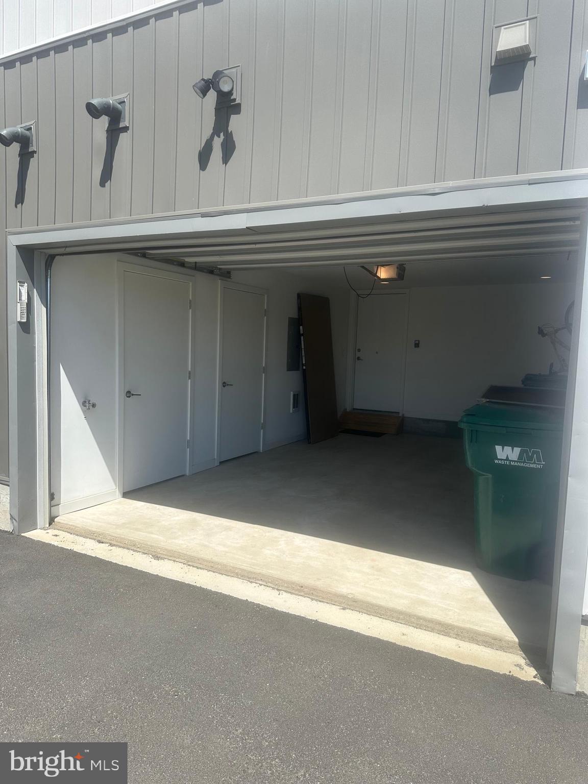 FISHTOWN - Residential Lease