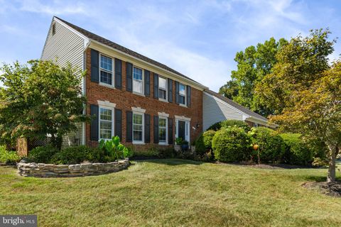 1 FOXMORE COURT STERLING VA 20165