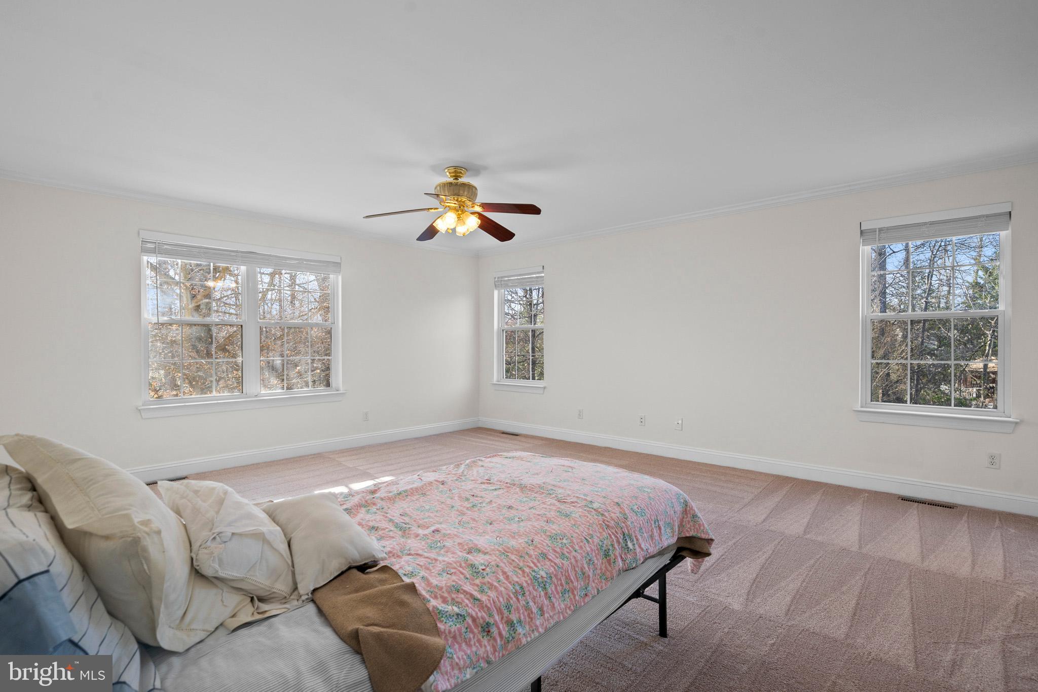 CLAIREMONT - Residential