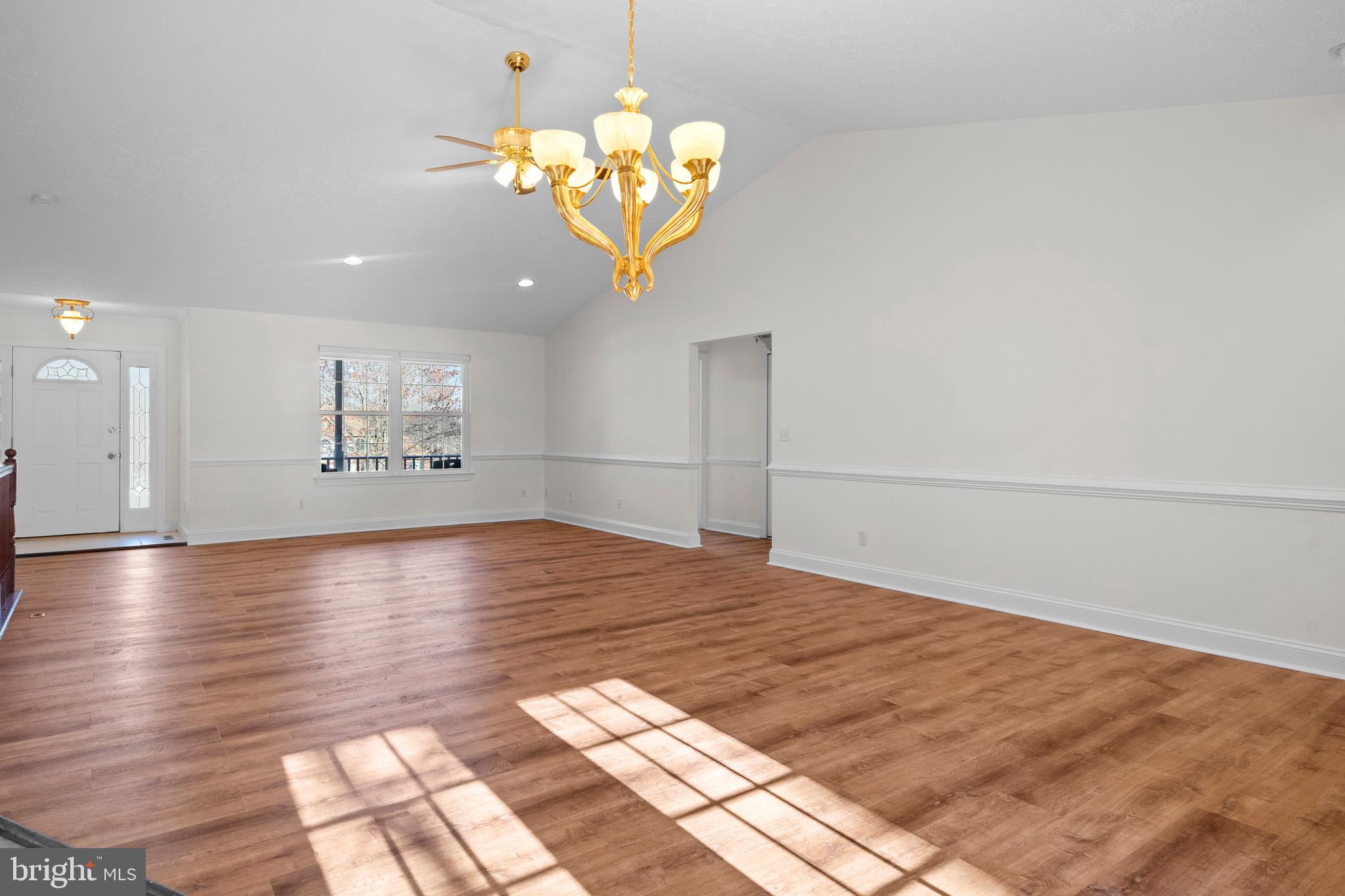 CLAIREMONT - Residential