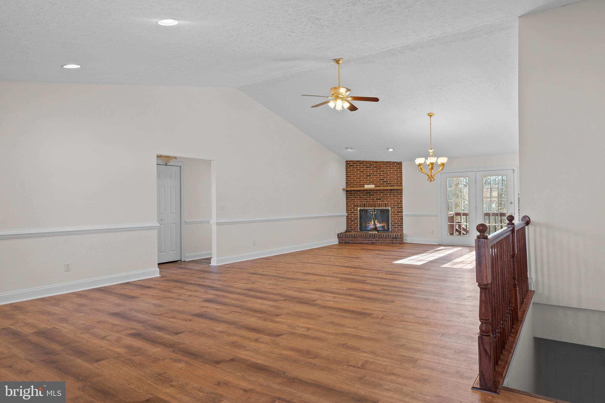 CLAIREMONT - Residential