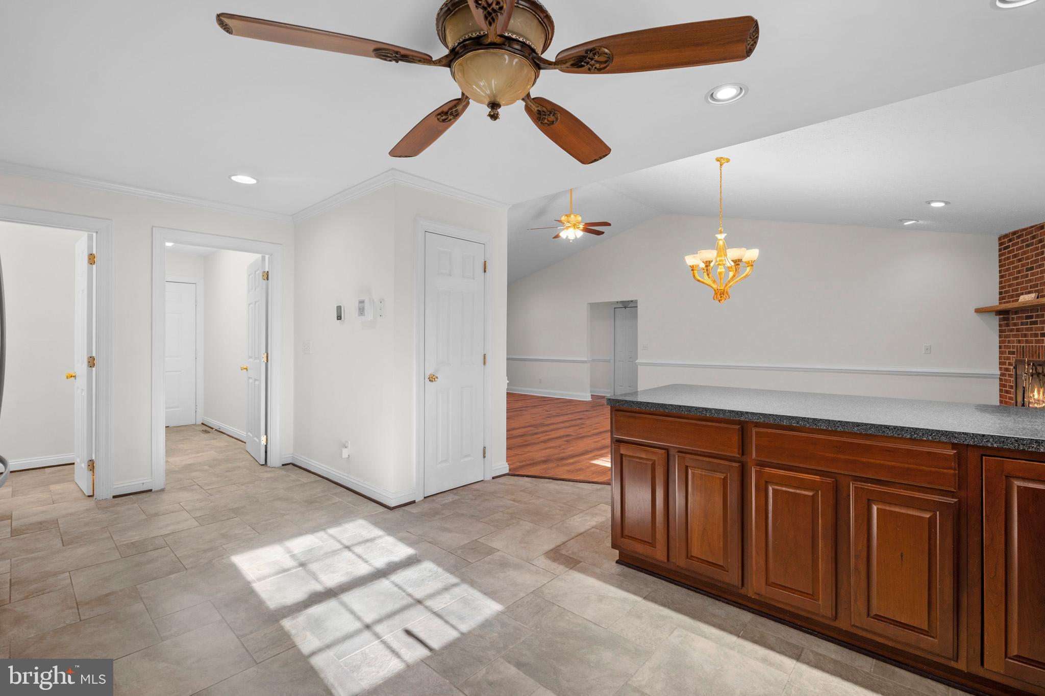 CLAIREMONT - Residential