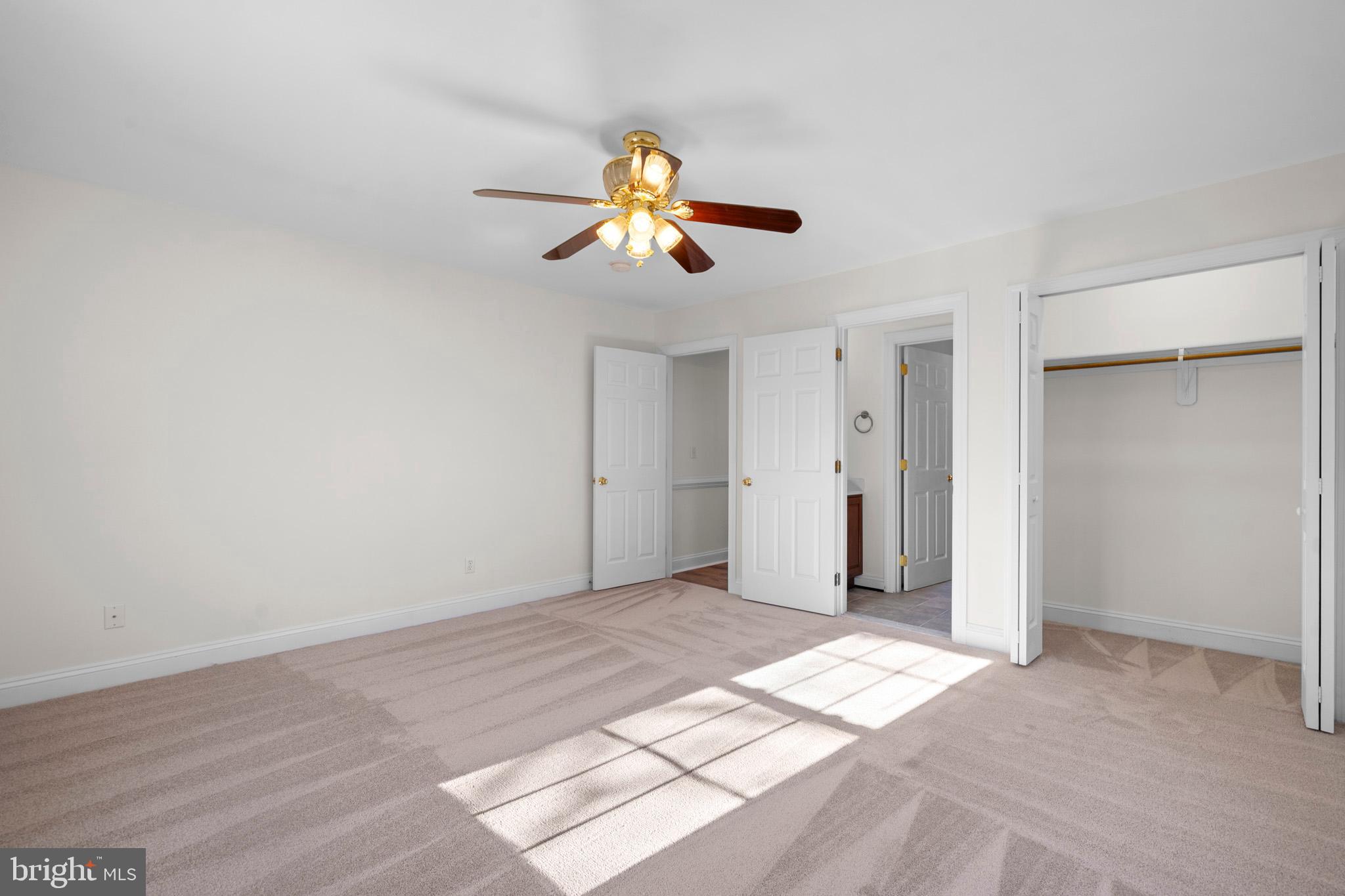 CLAIREMONT - Residential