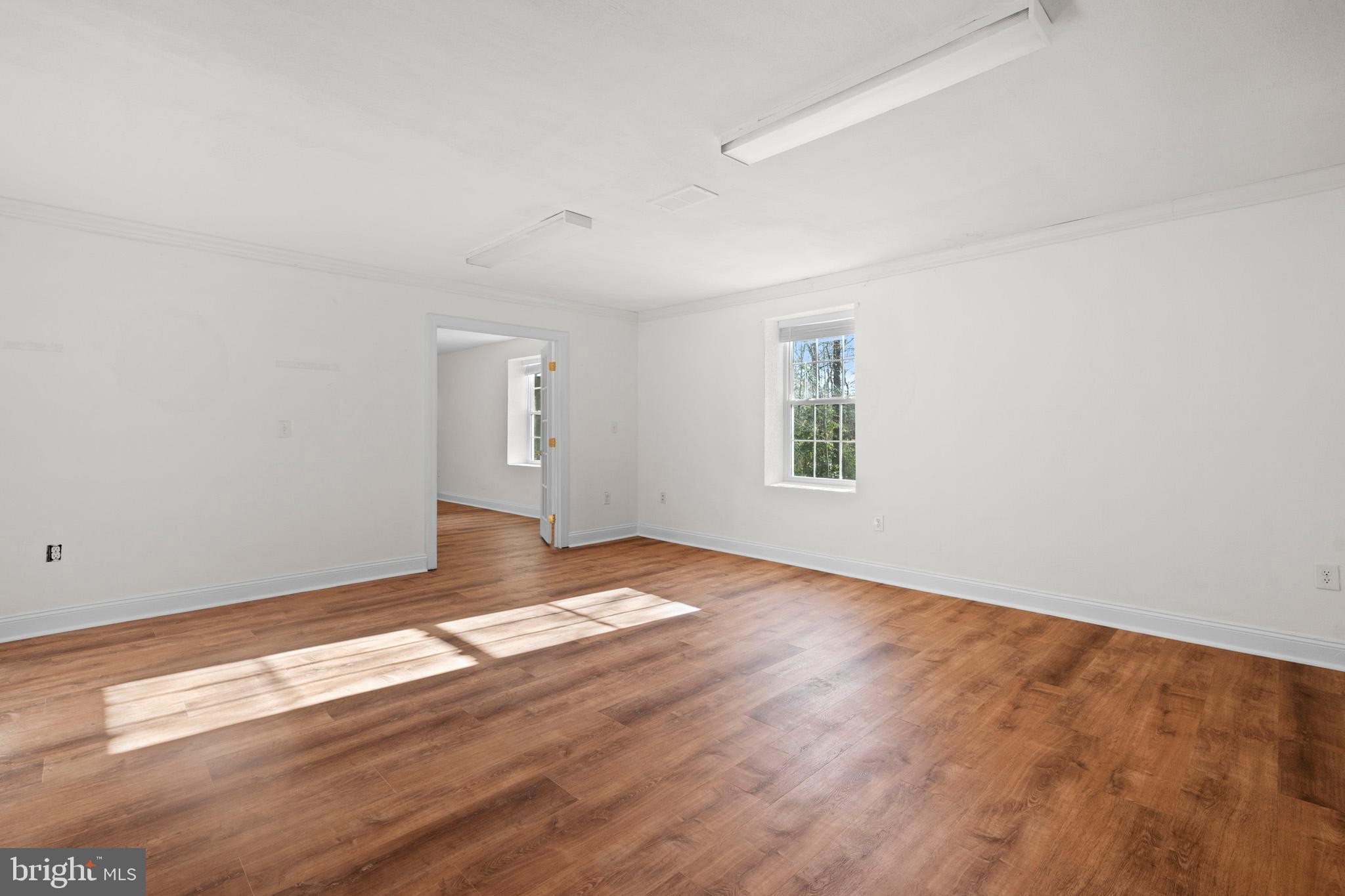 CLAIREMONT - Residential