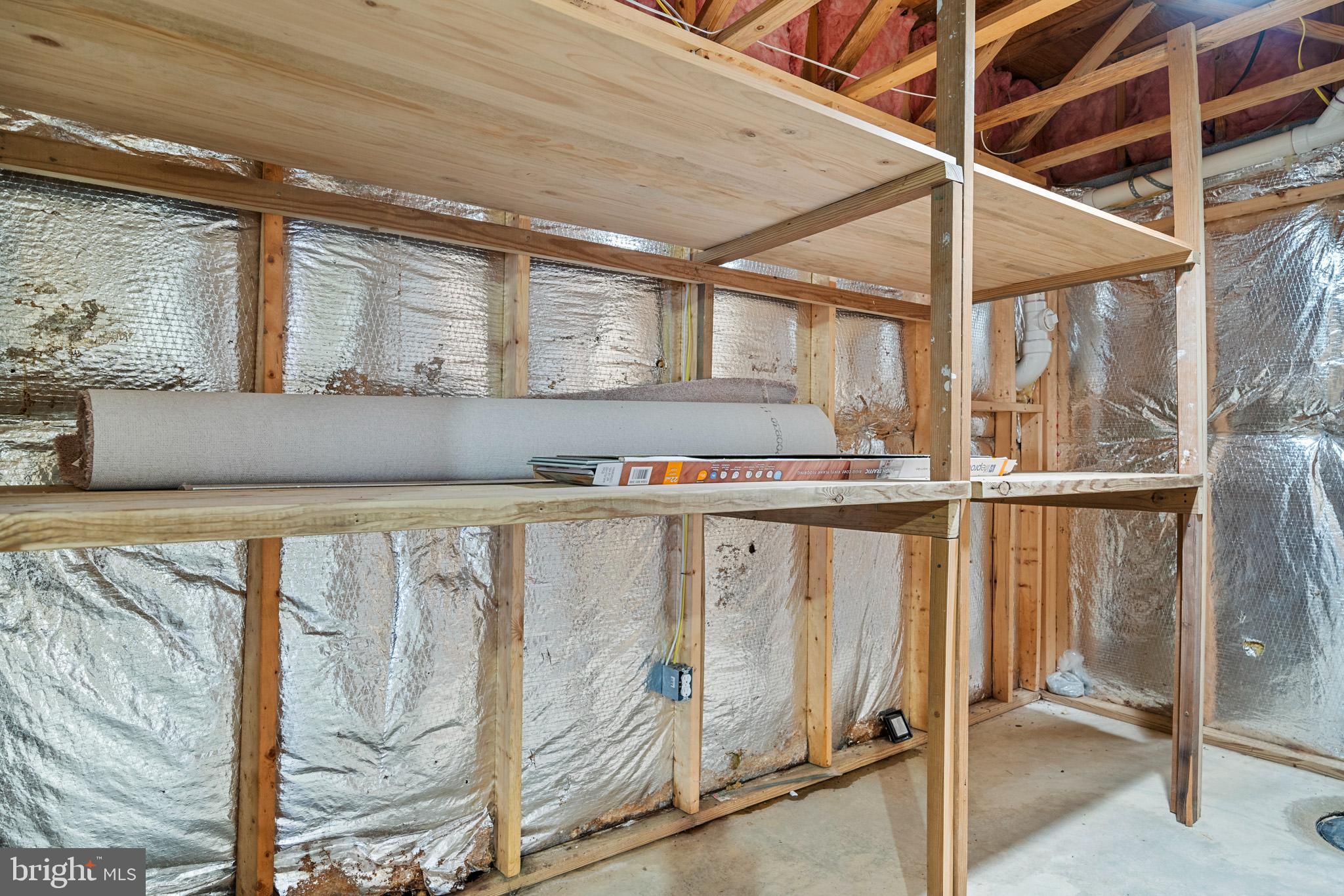 CLAIREMONT - Residential