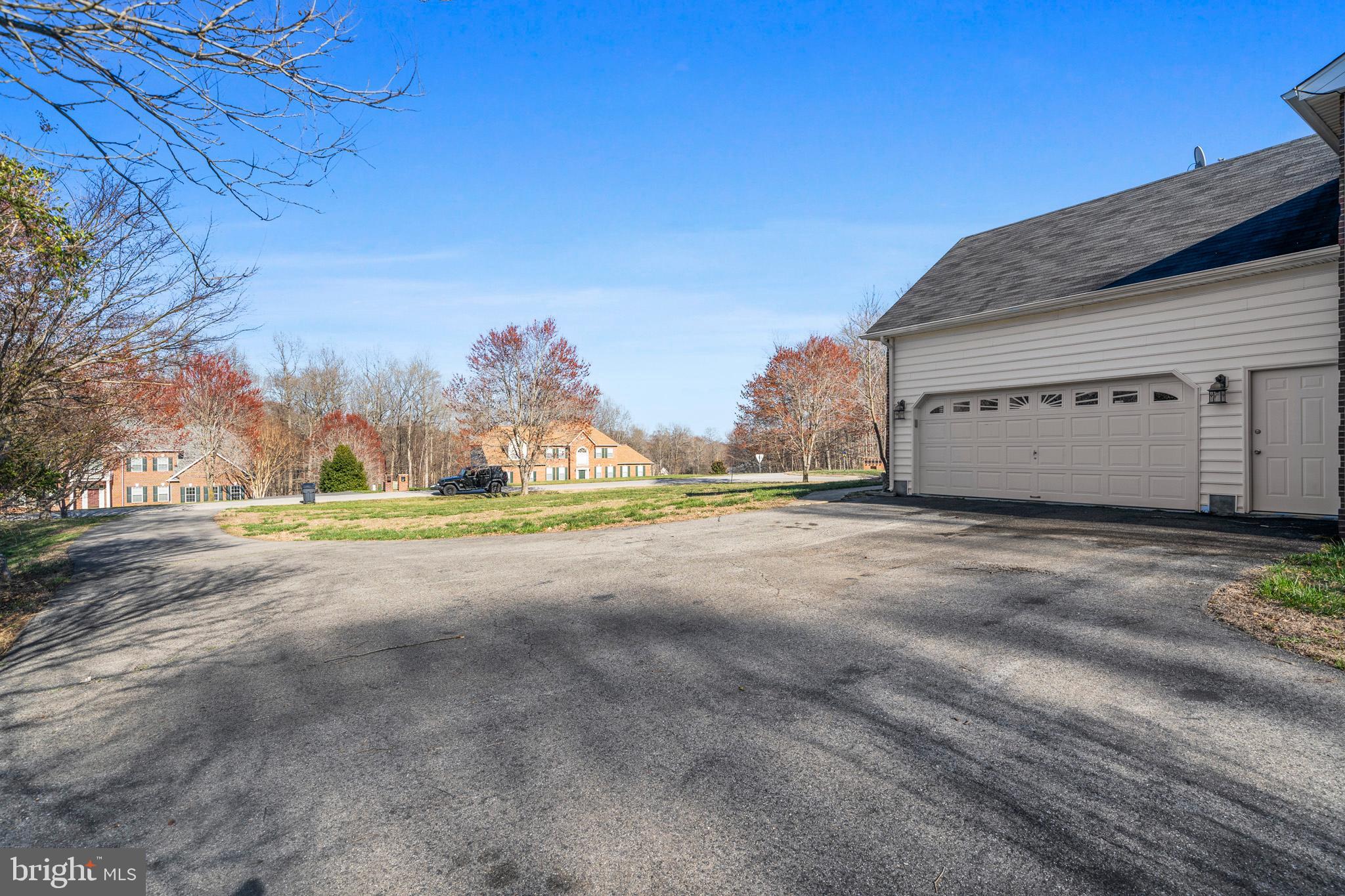 CLAIREMONT - Residential