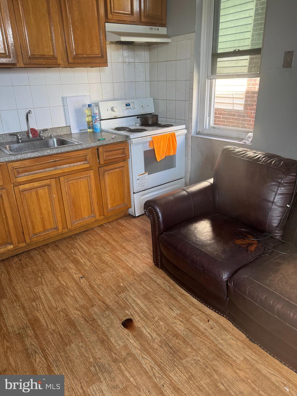 HUNTING PARK - Residential Income