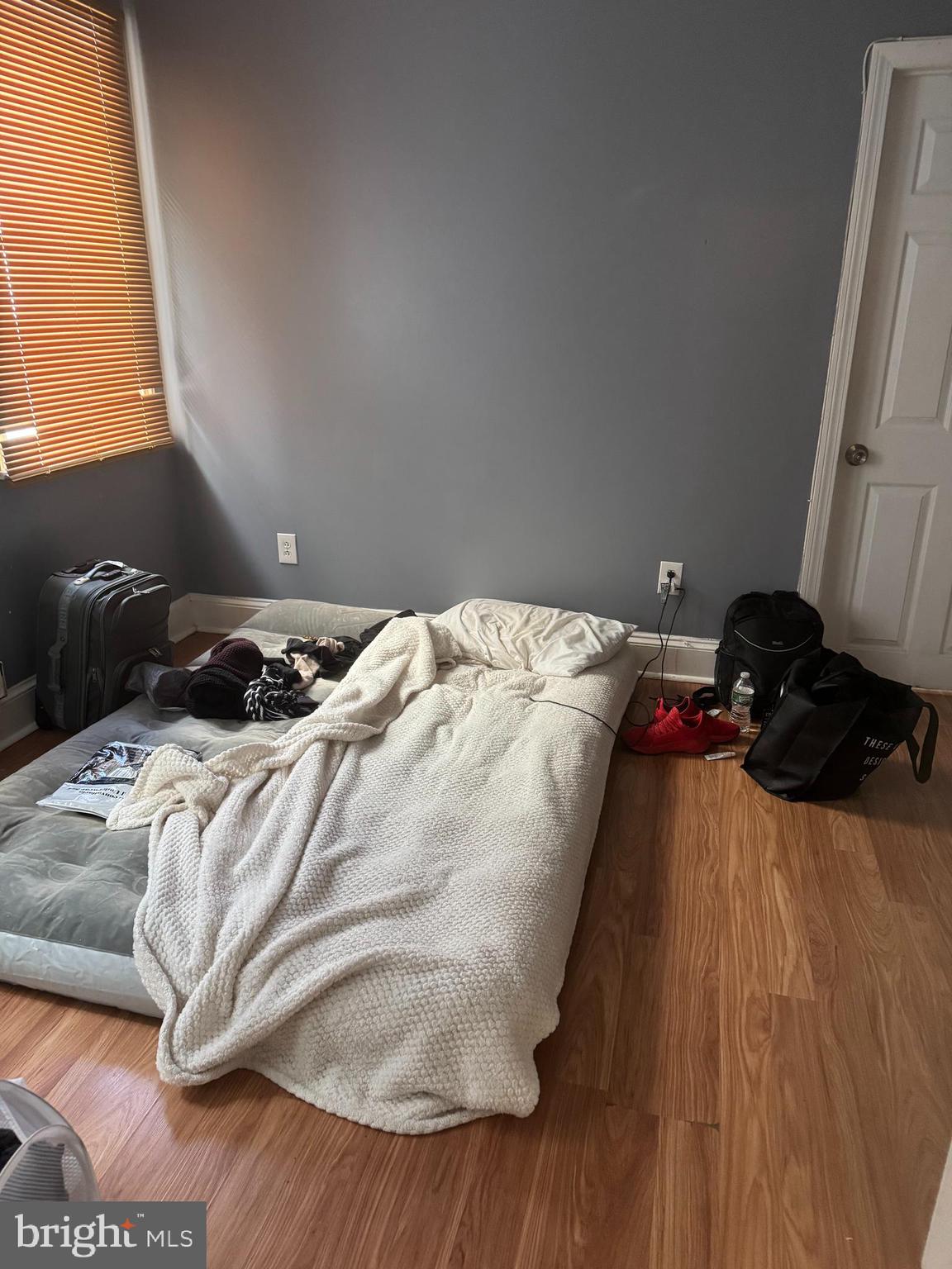 HUNTING PARK - Residential Income