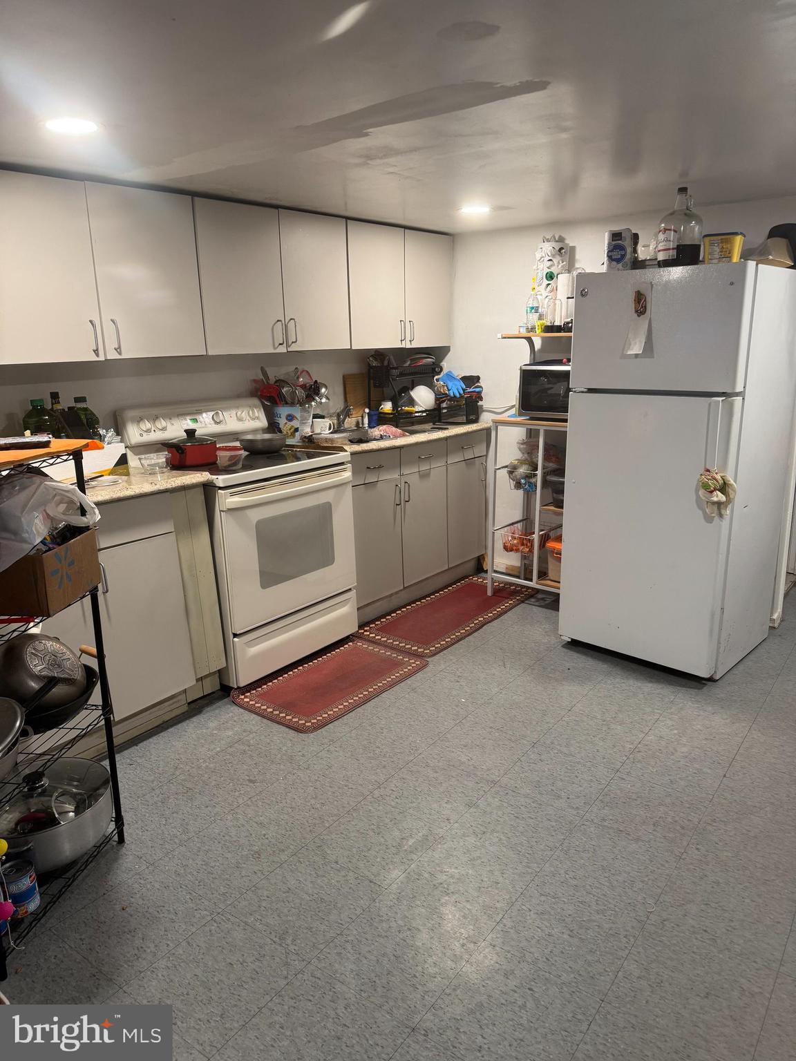 HUNTING PARK - Residential Income