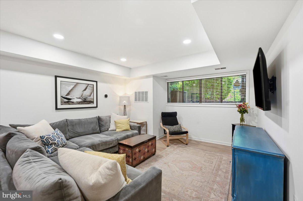 55 SKYHILL ROAD 101