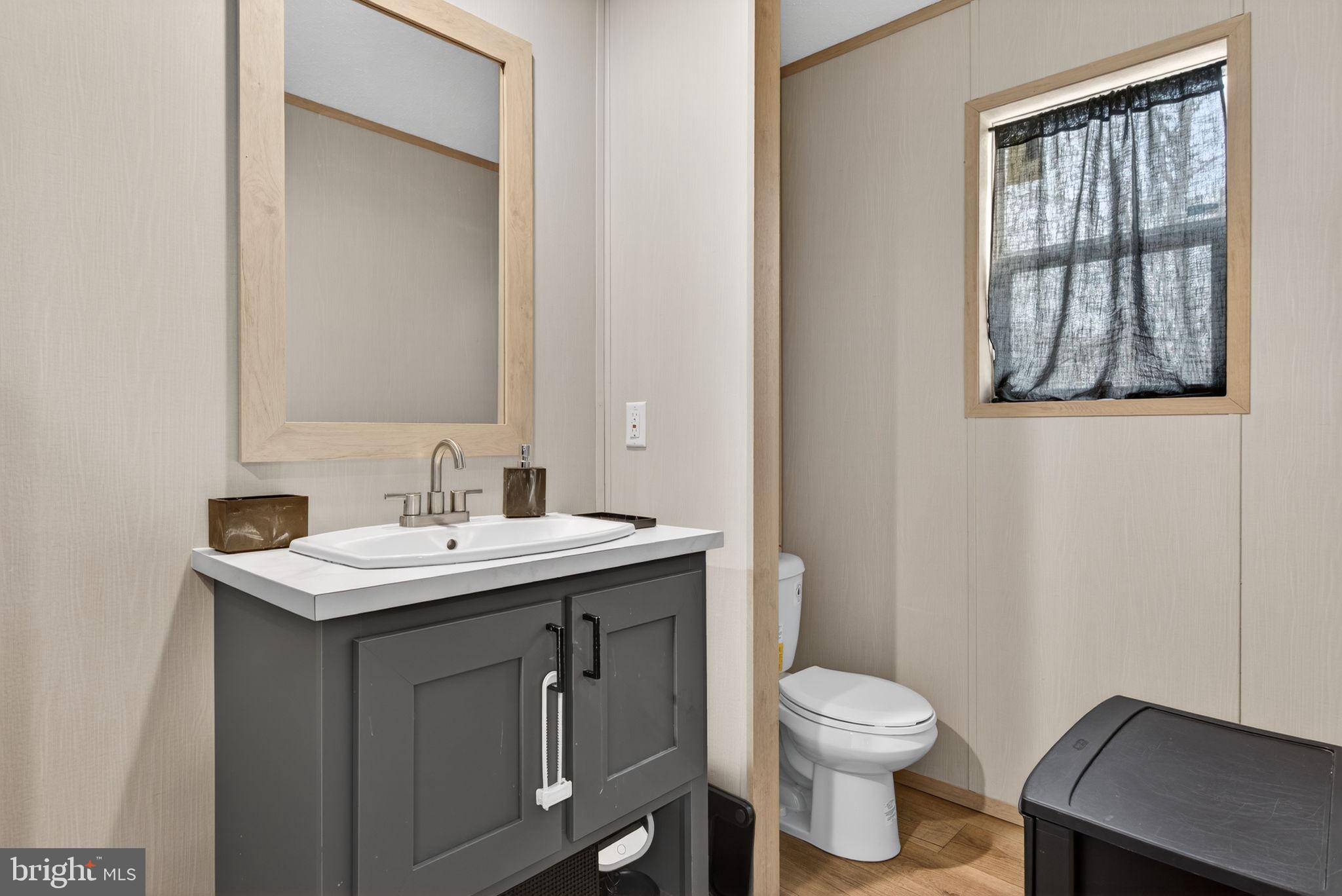 REGENCY WOODS - Residential