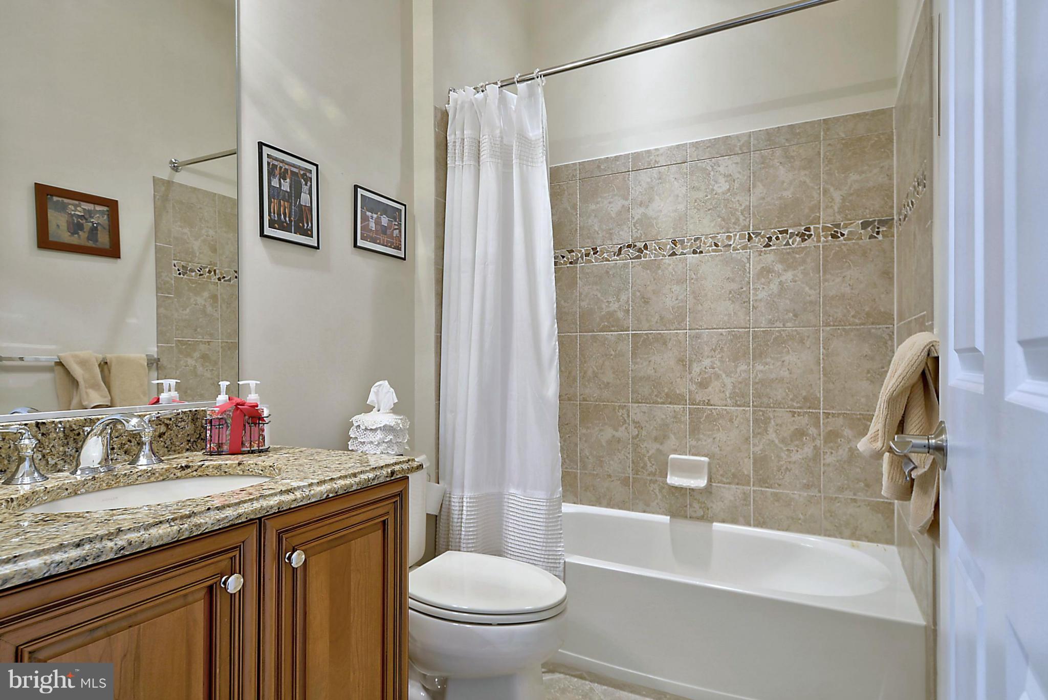 REGENCY AT DOMINION VALLEY - Residential