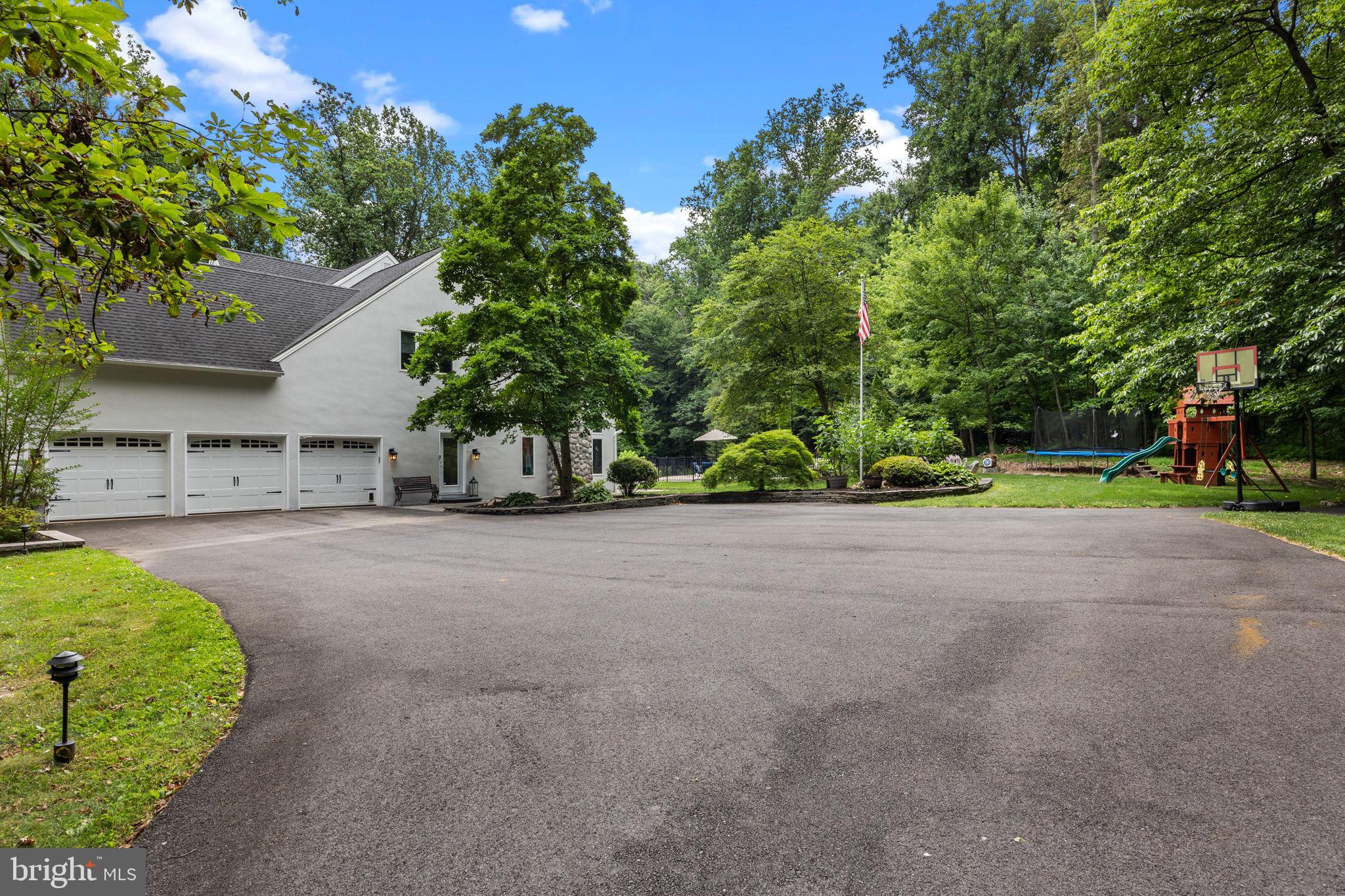 BUCKINGHAM VALLEY - Residential